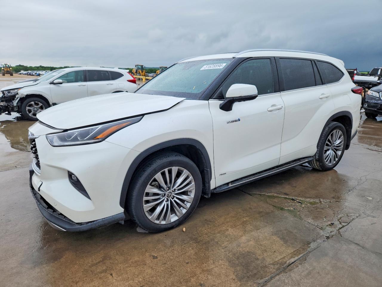 2021 TOYOTA HIGHLANDER