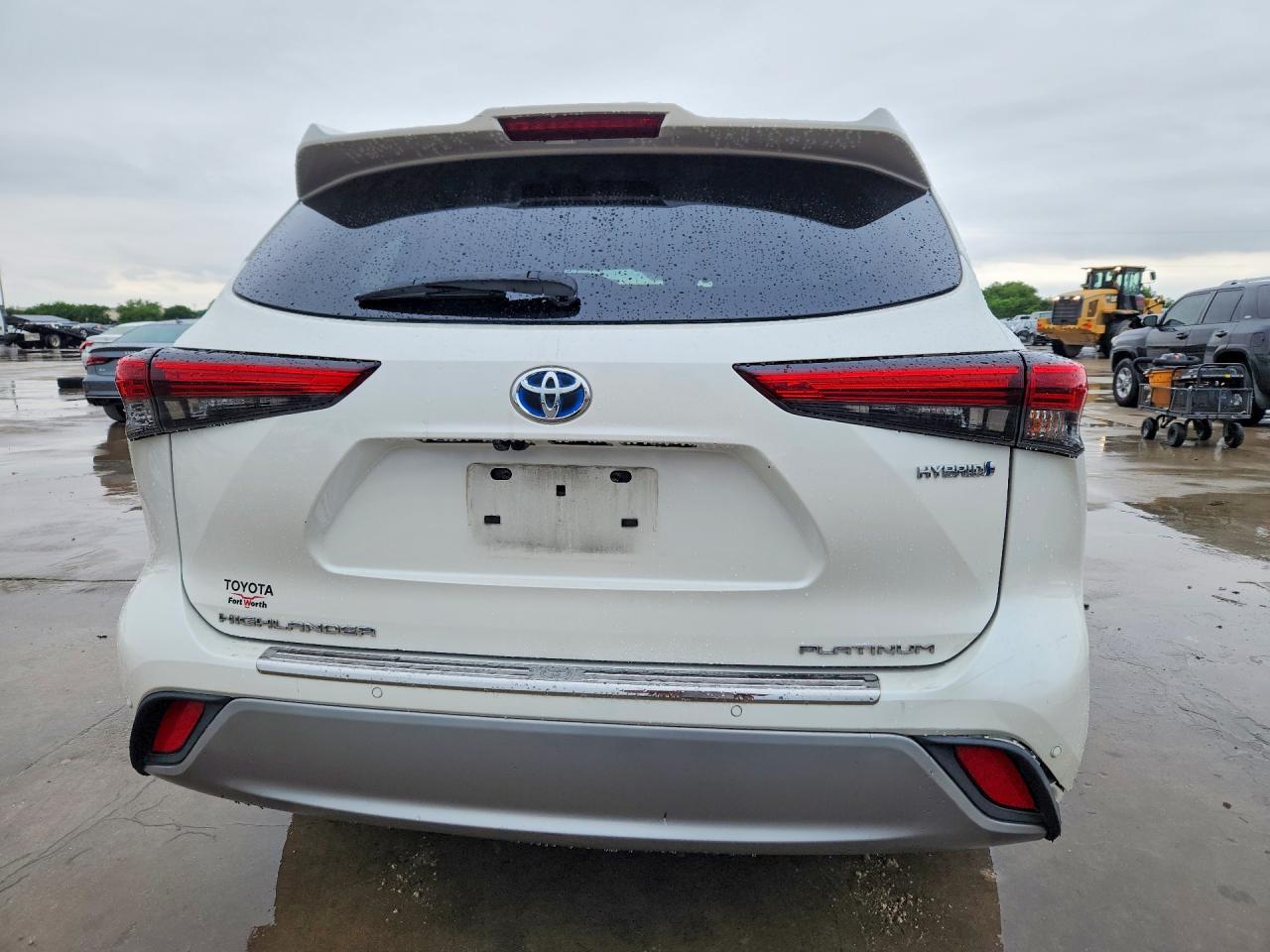 2021 TOYOTA HIGHLANDER HYBRID PLATINUM photo 11