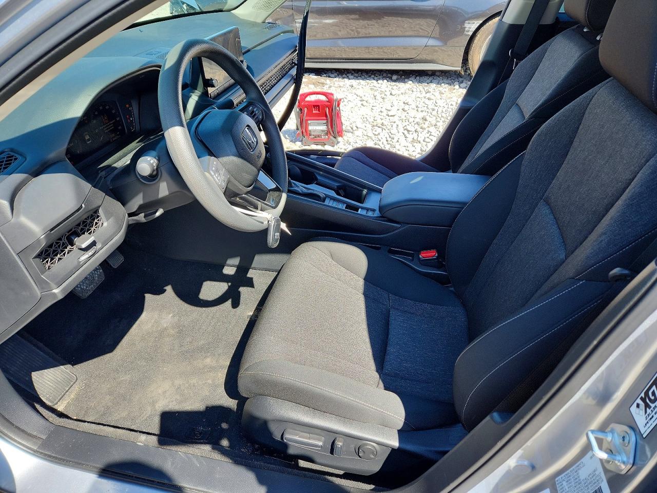 2025 HONDA ACCORD SE photo 7