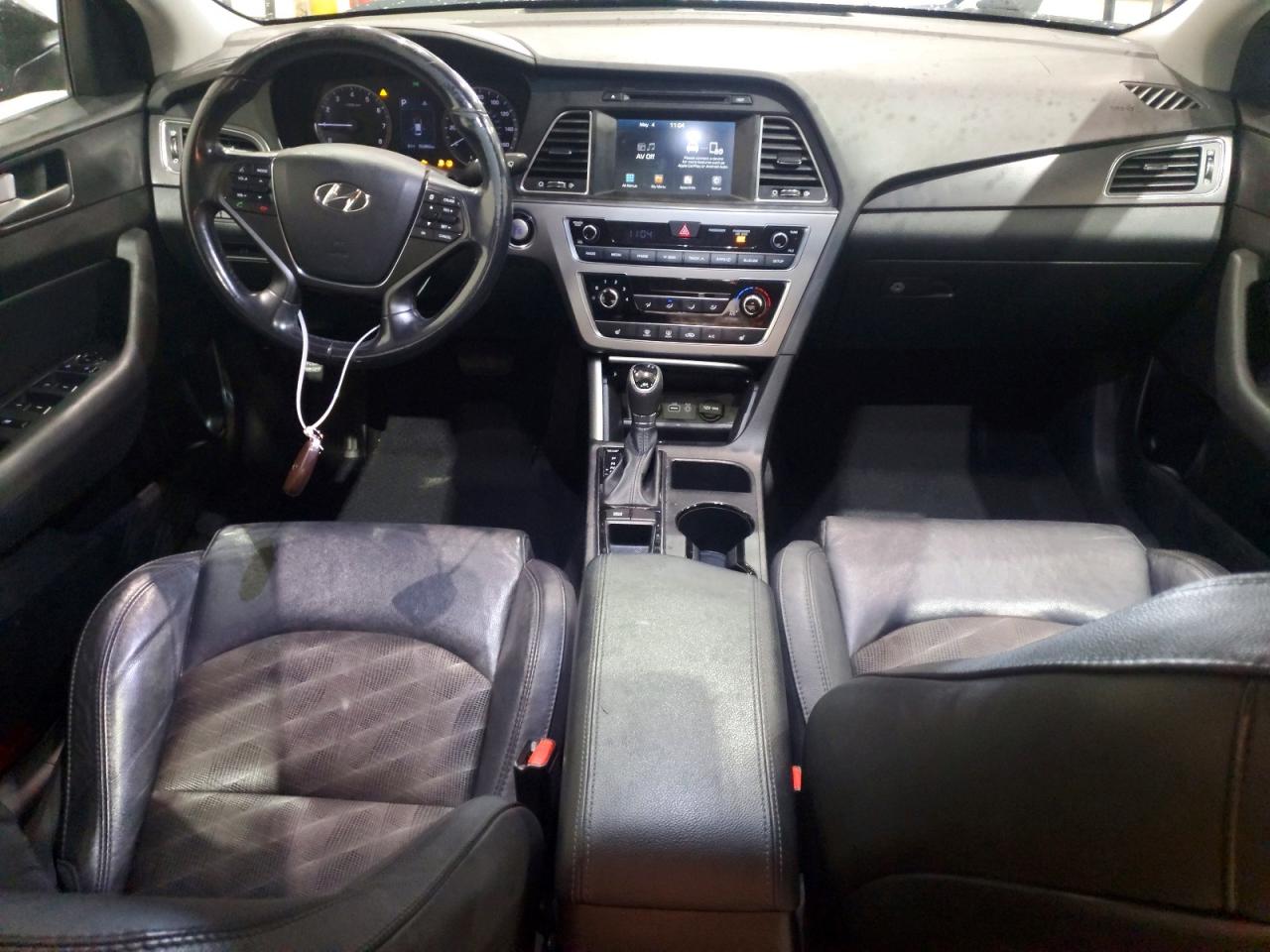 2017 HYUNDAI SONATA SPORT photo 15