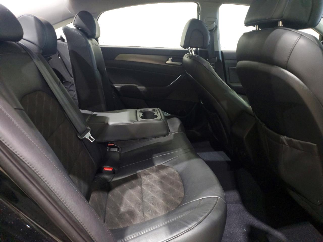 2017 HYUNDAI SONATA SPORT photo 19