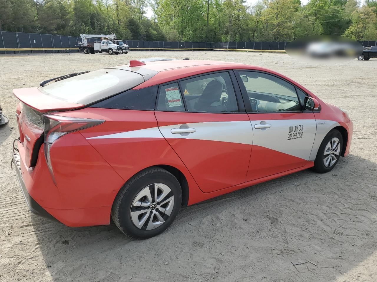 2018 TOYOTA PRIUS photo 9