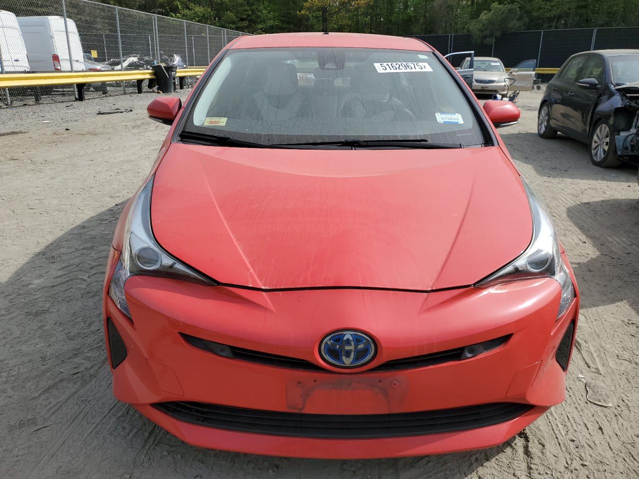 2018 TOYOTA PRIUS photo 17
