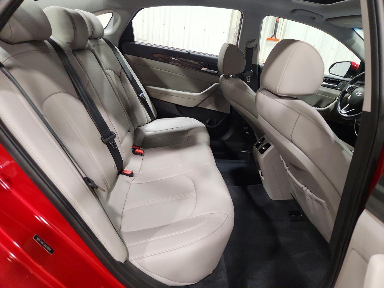 2018 HYUNDAI SONATA LIMITED photo 28