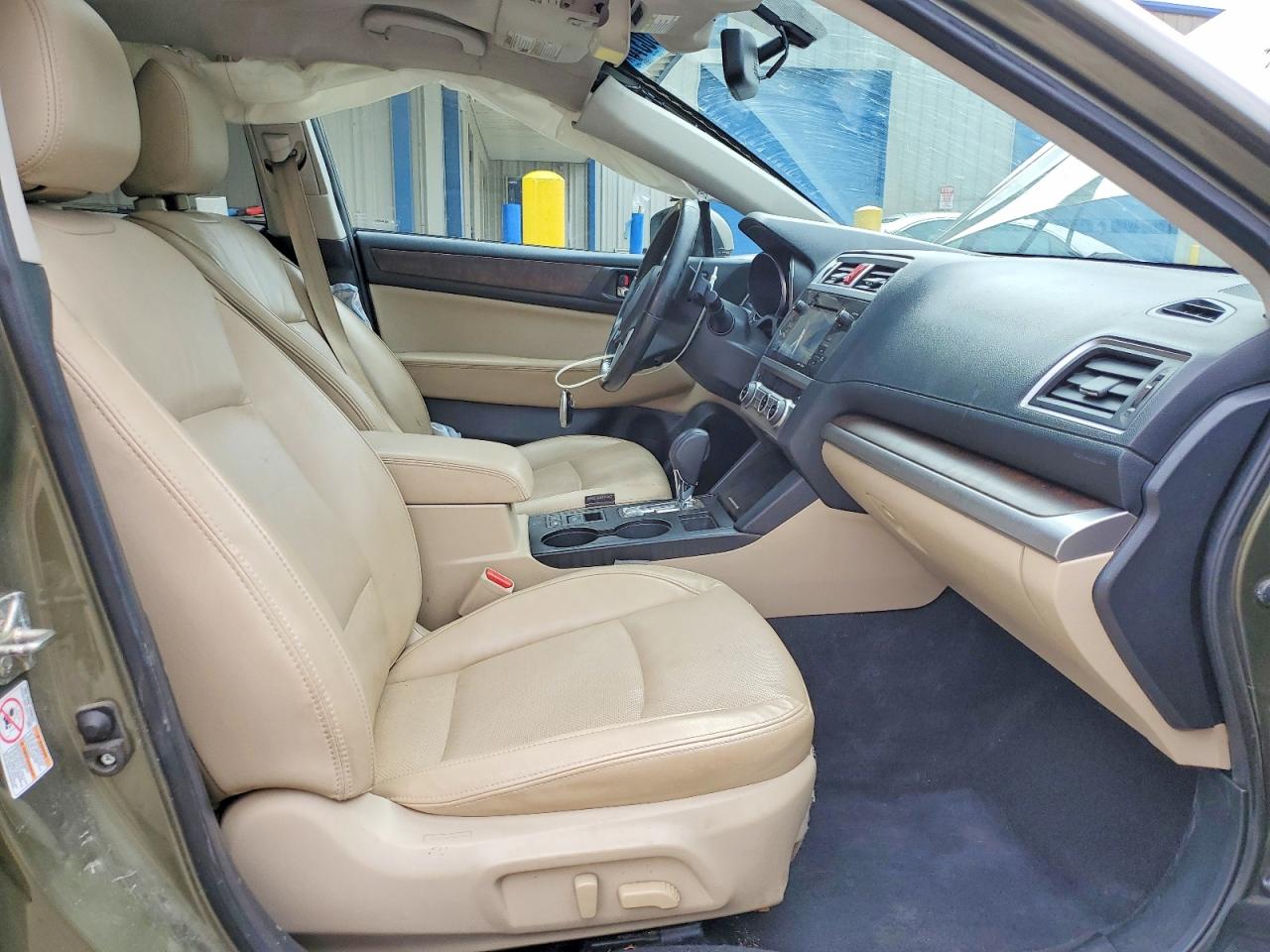 2015 SUBARU OUTBACK 3.6R LIMITED photo 19