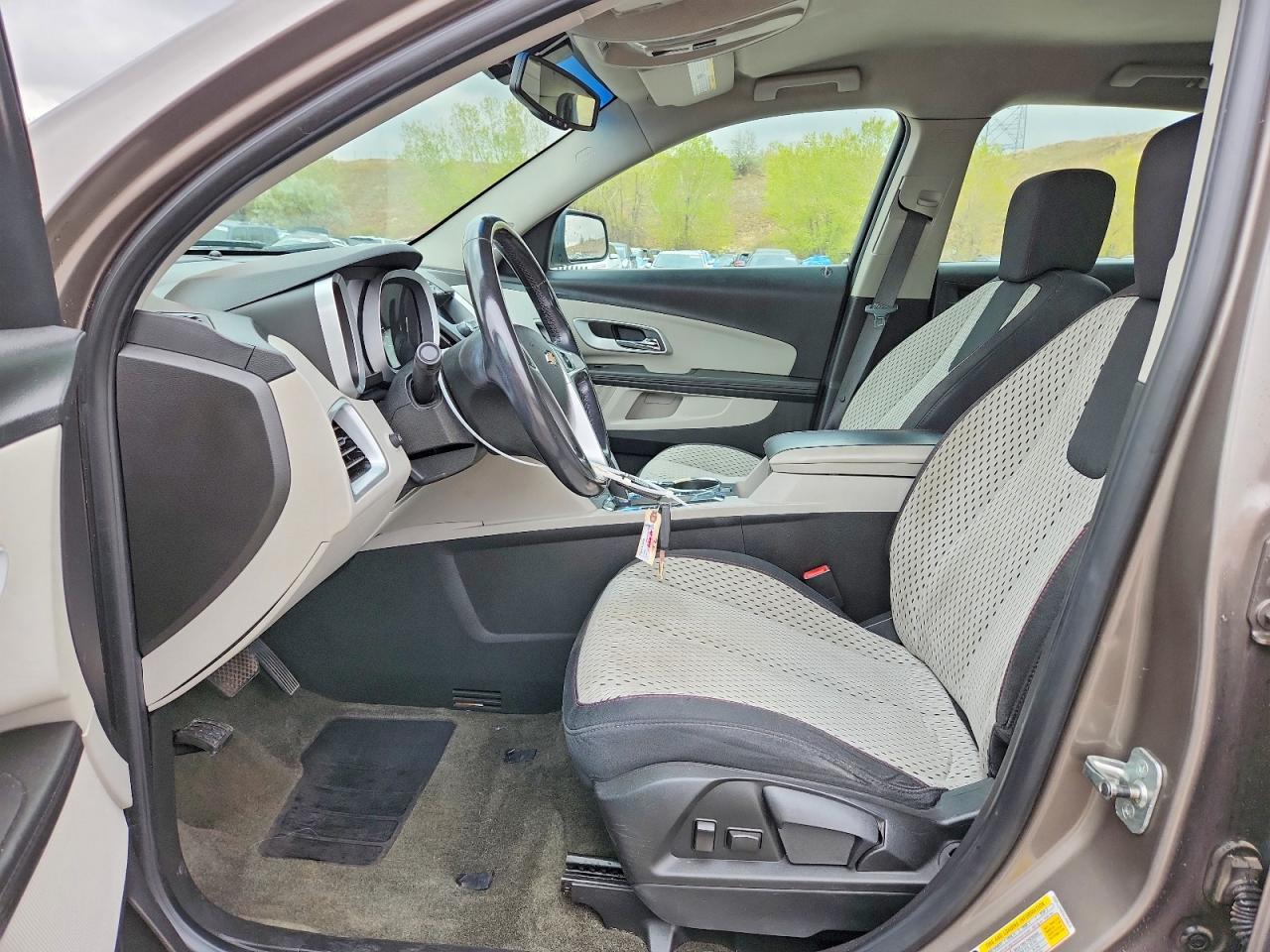 2010 CHEVROLET EQUINOX LS photo 13