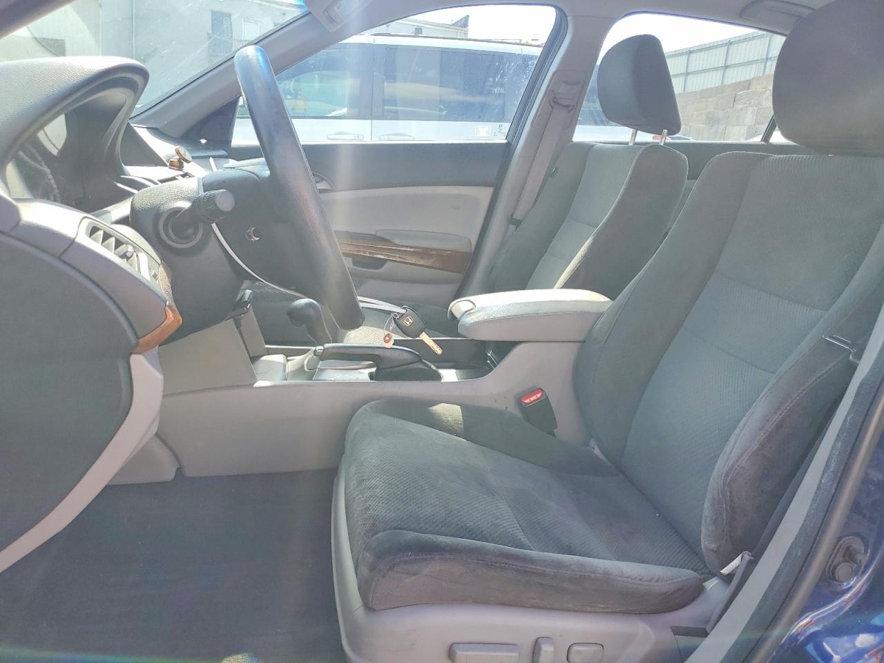 2011 HONDA ACCORD EX photo 19