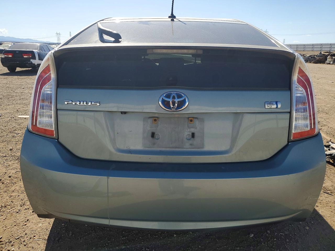 2012 TOYOTA PRIUS ONE photo 6