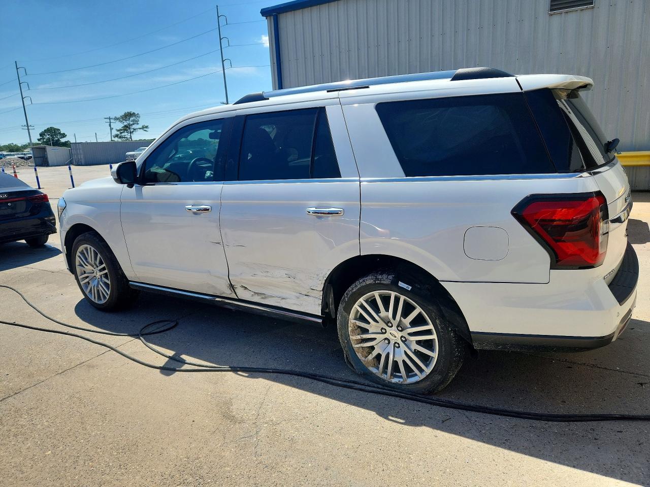 2024 FORD EXPEDITION LIMITED photo 3