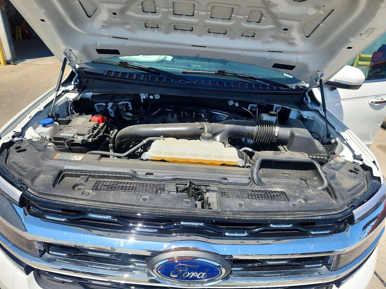 2024 FORD EXPEDITION LIMITED photo 23