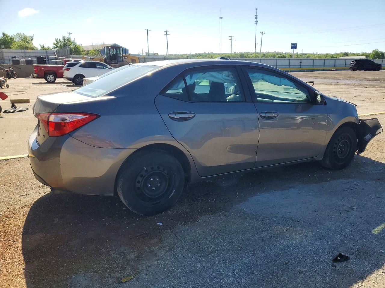 2019 TOYOTA COROLLA L photo 3