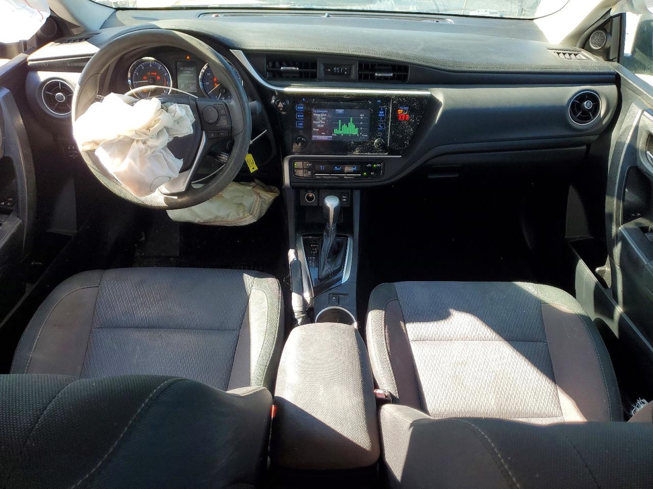 2019 TOYOTA COROLLA L photo 8