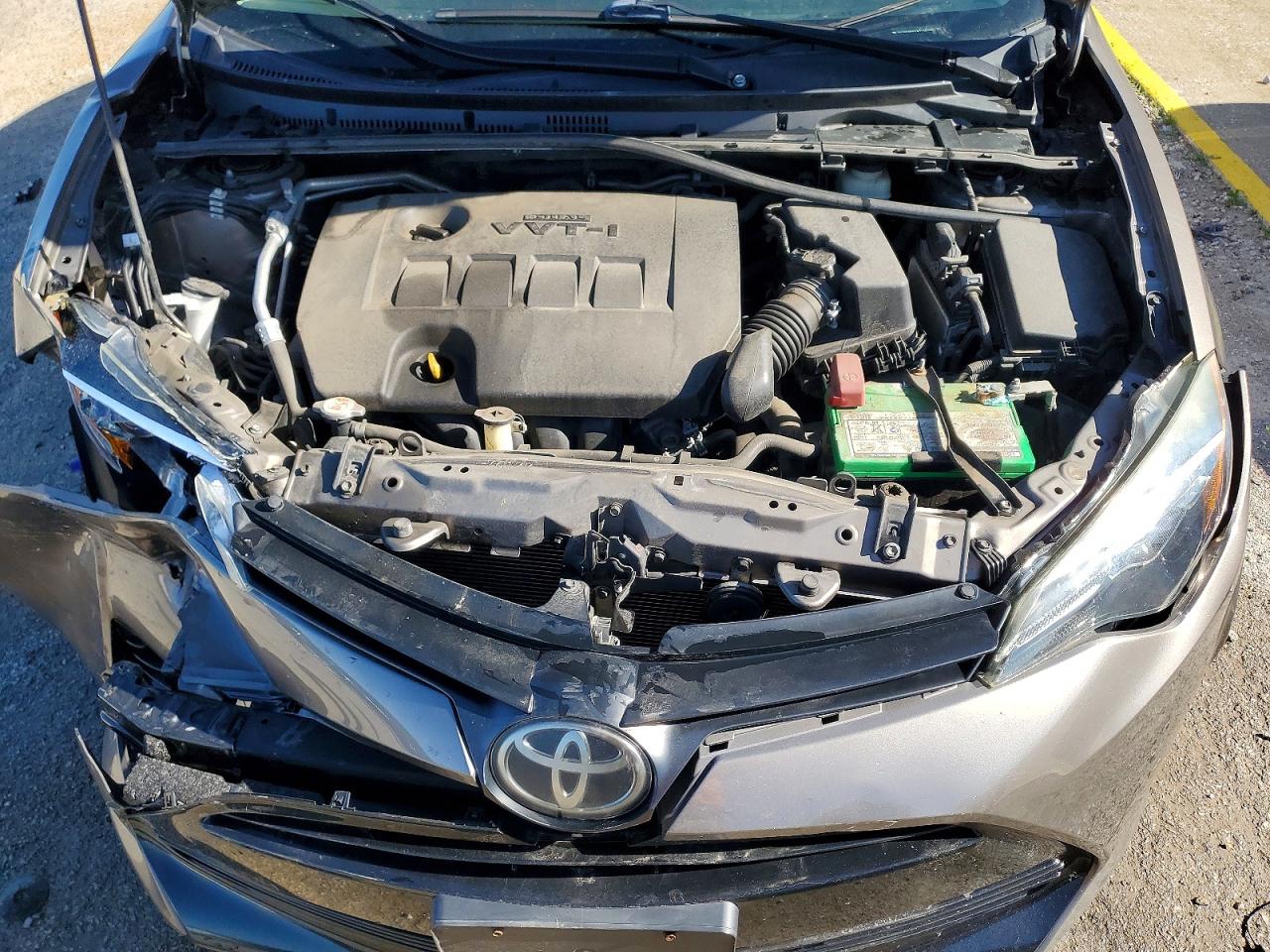2019 TOYOTA COROLLA L photo 11
