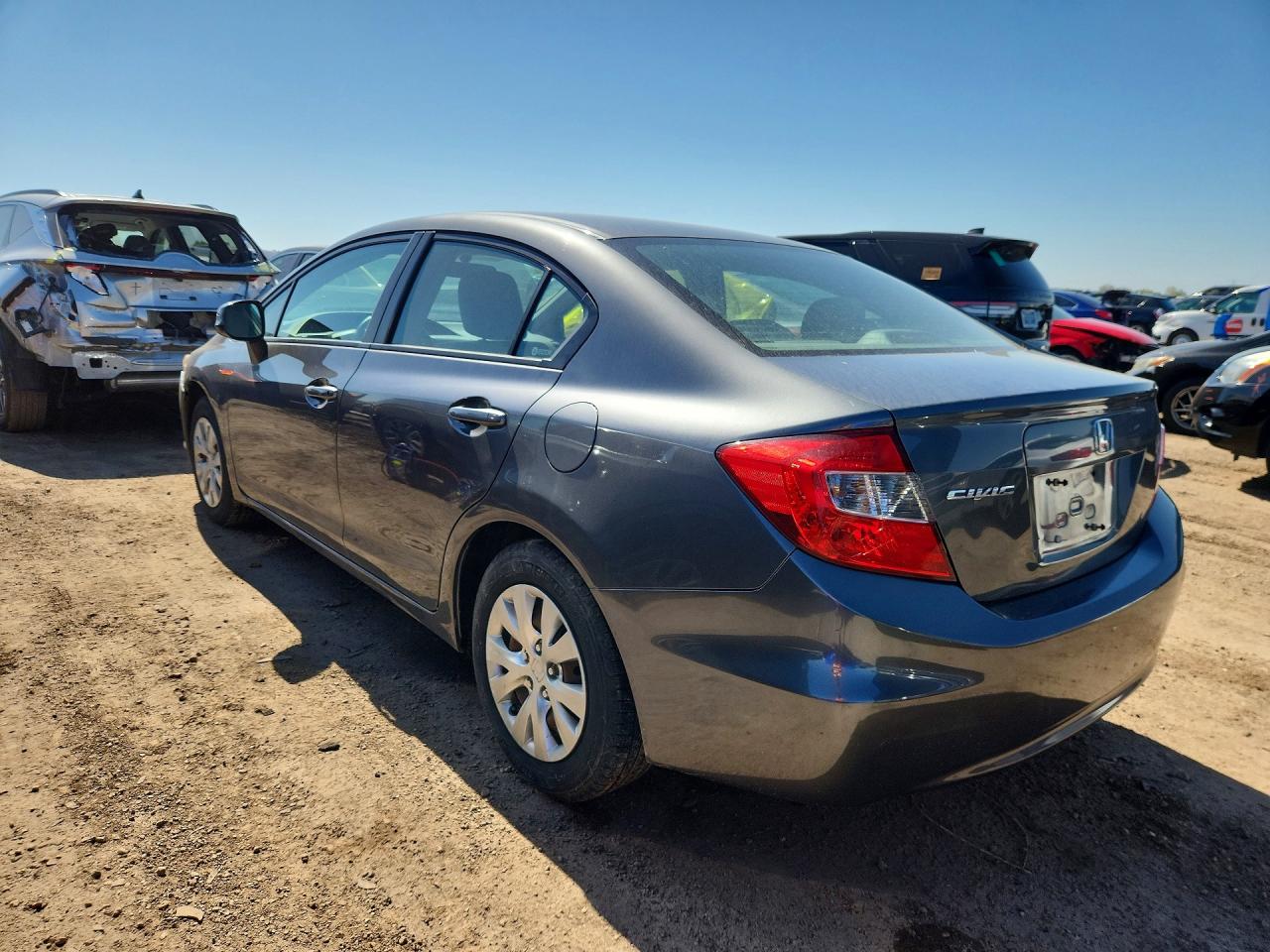 2012 HONDA CIVIC LX photo 4