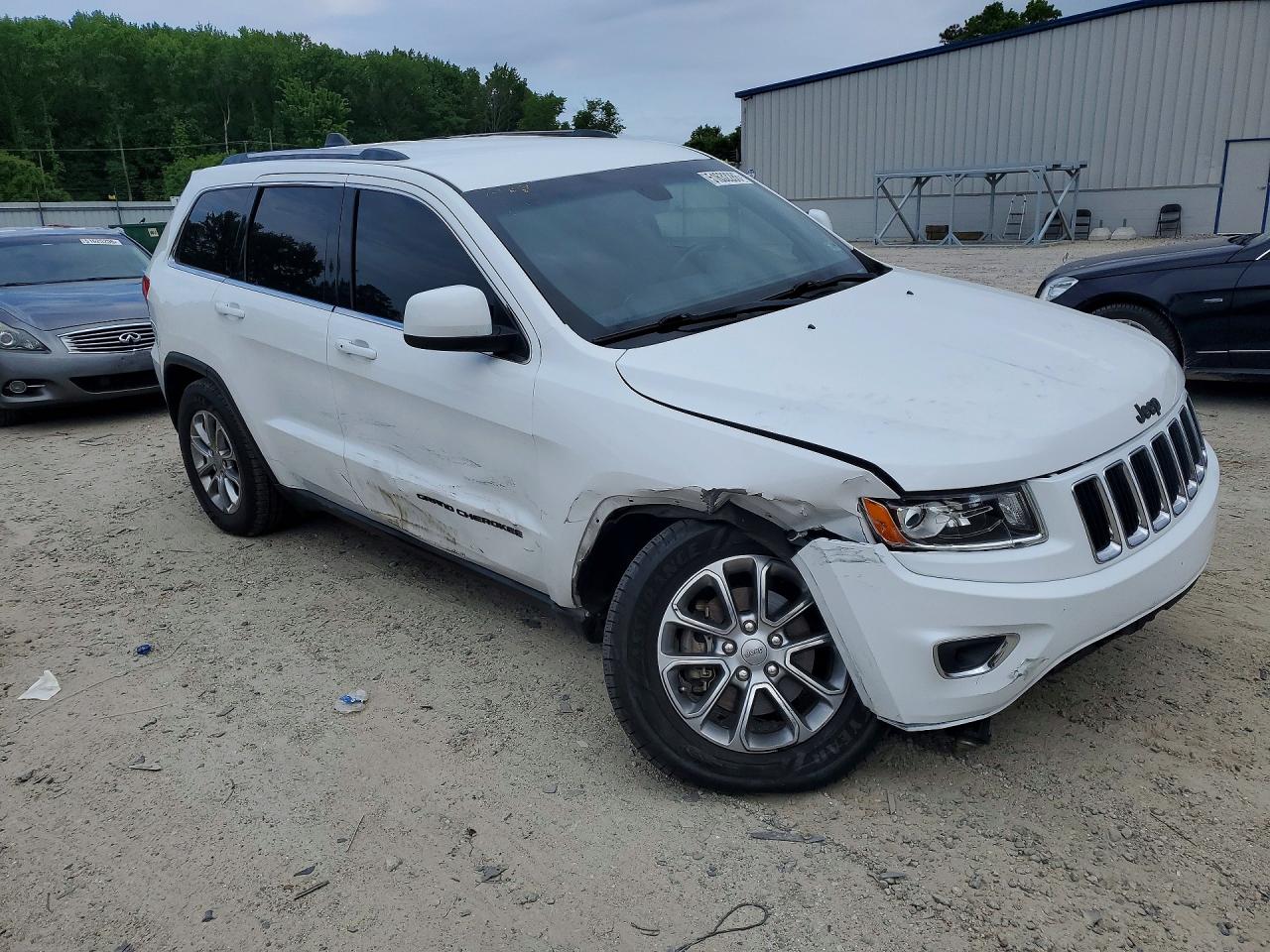 2015 JEEP GRAND CHEROKEE LAREDO photo 4
