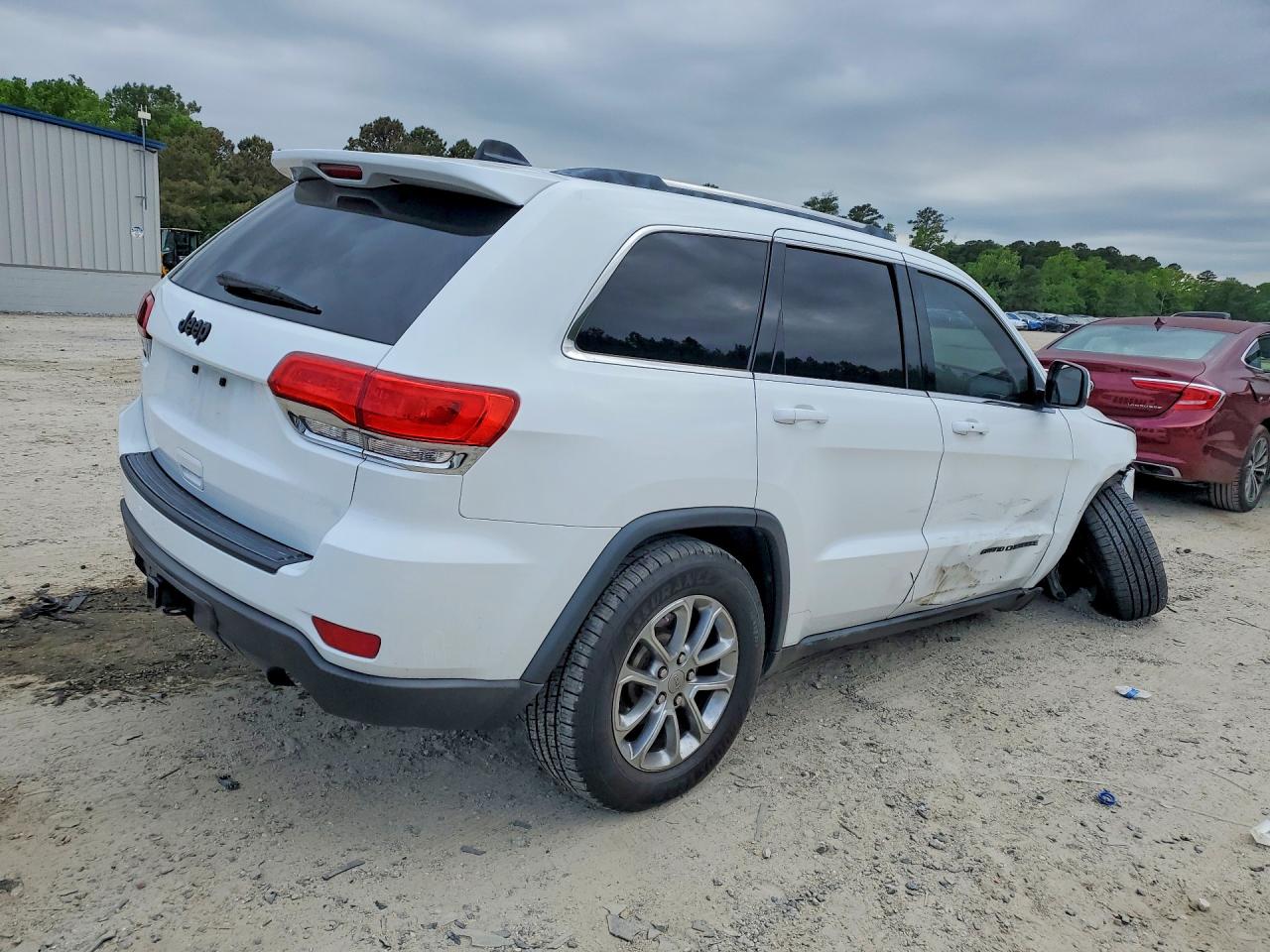 2015 JEEP GRAND CHEROKEE LAREDO photo 3