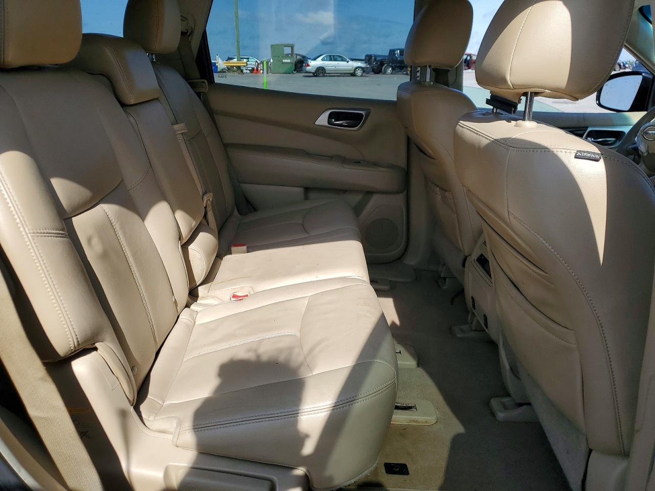 2013 NISSAN PATHFINDER S photo 31