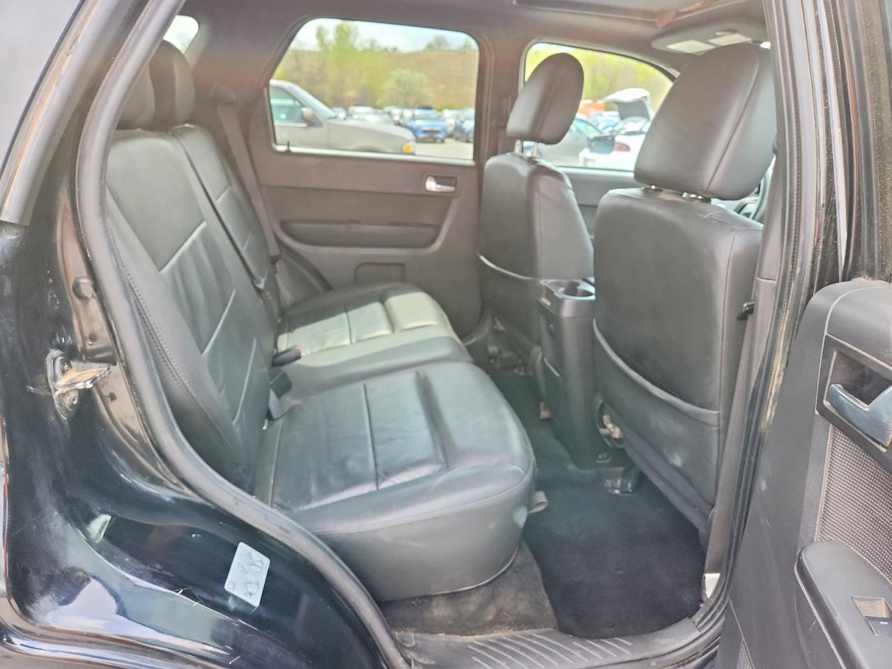 2010 FORD ESCAPE LIMITED photo 11
