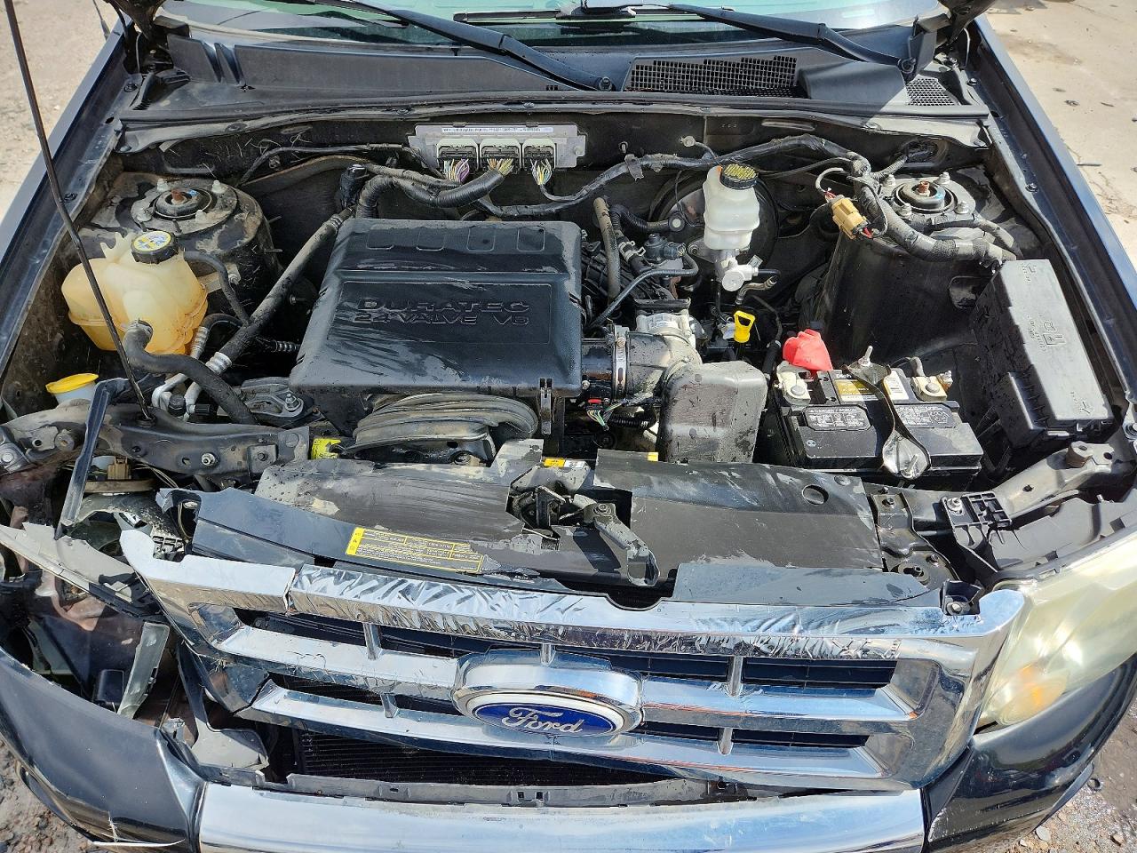 2010 FORD ESCAPE LIMITED photo 12