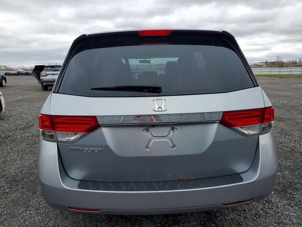 2016 HONDA ODYSSEY EX photo 11