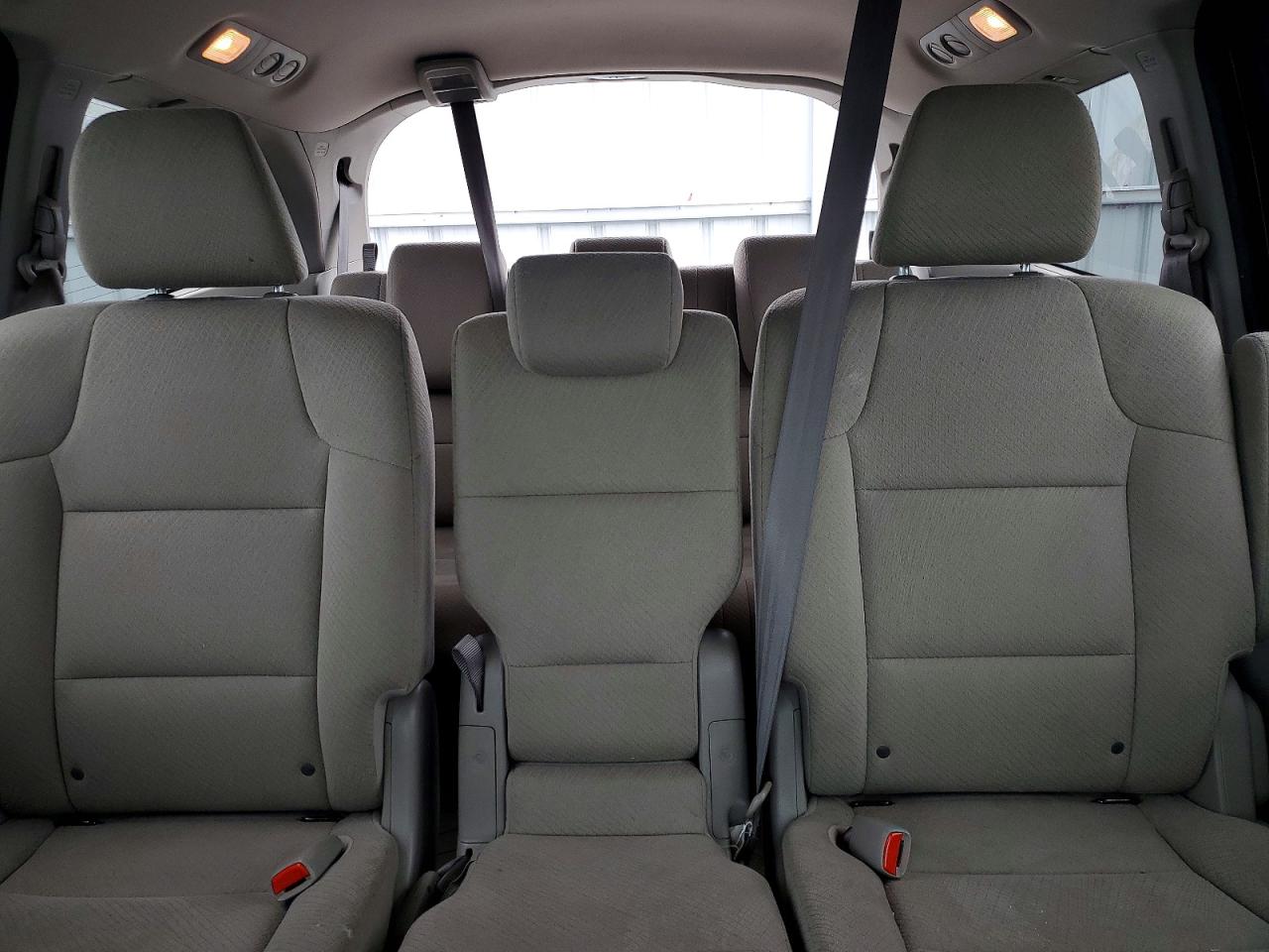 2016 HONDA ODYSSEY EX photo 19