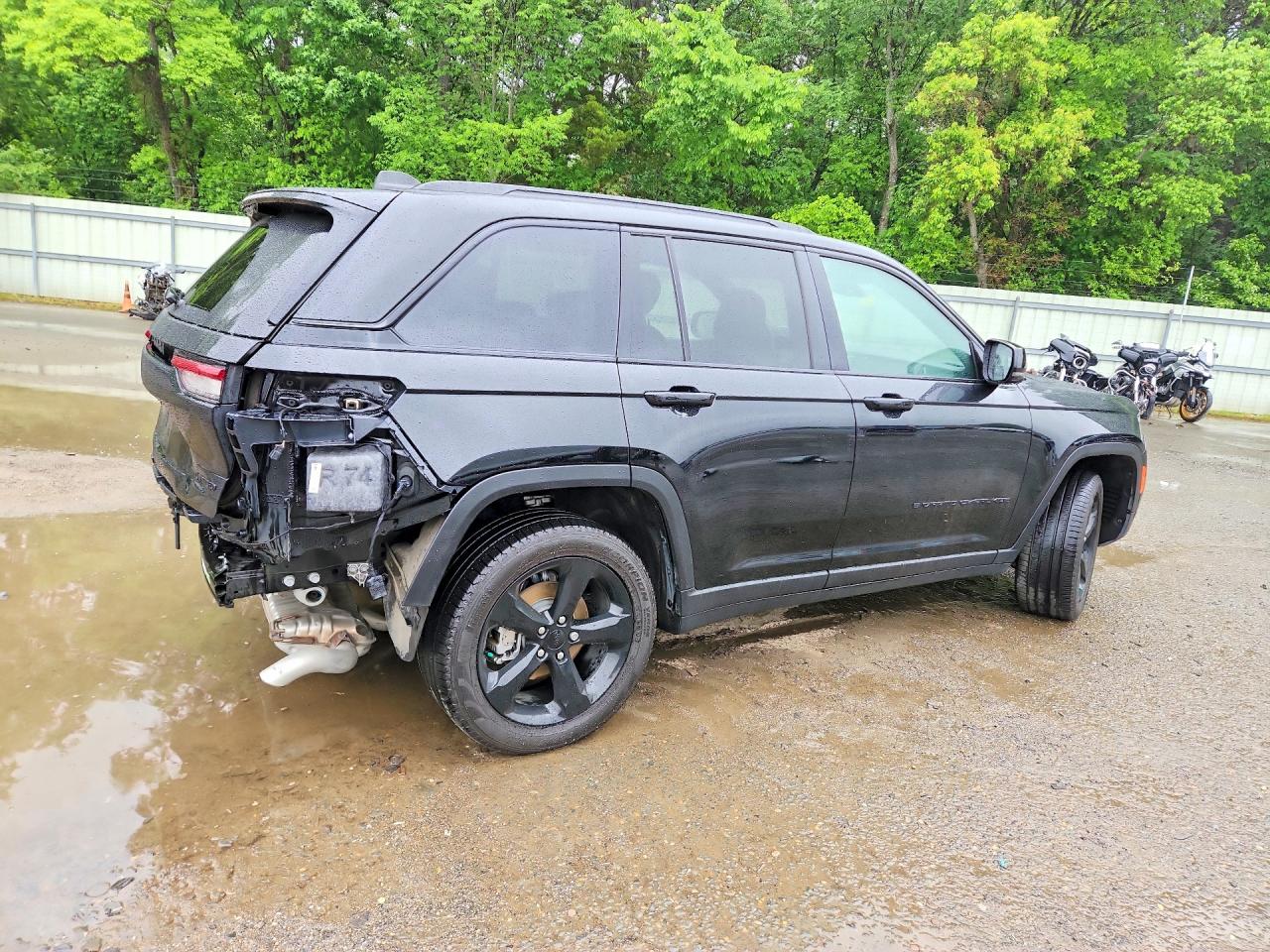 2024 JEEP GRAND CHEROKEE LIMITED photo 5