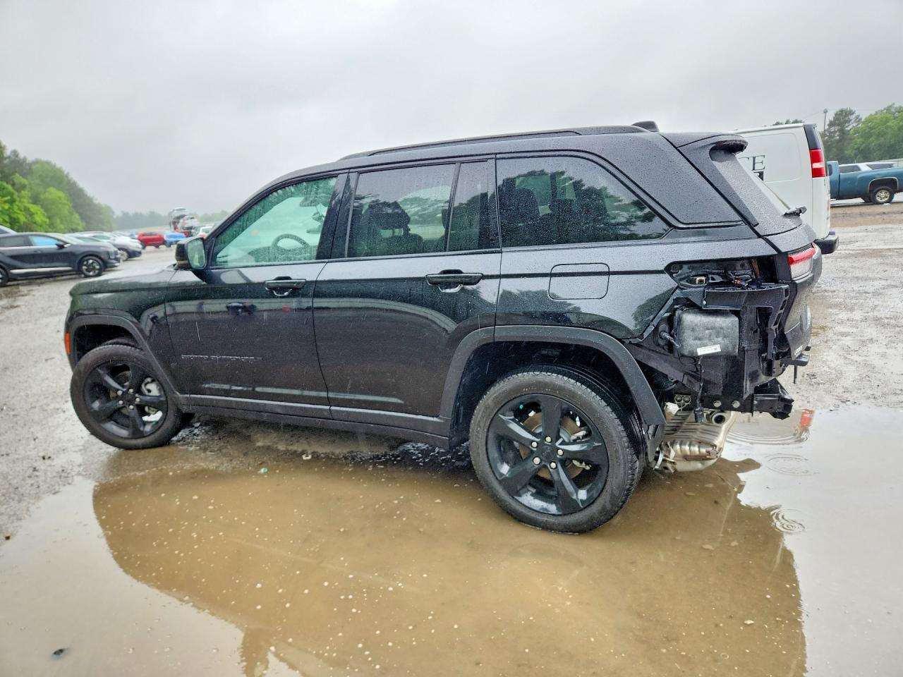 2024 JEEP GRAND CHEROKEE LIMITED photo 3