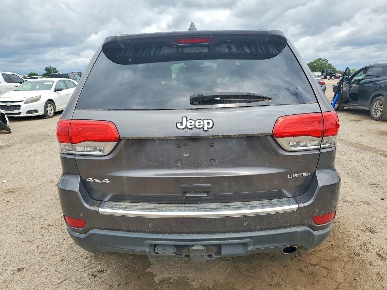 2015 JEEP GRAND CHEROKEE LIMITED photo 11