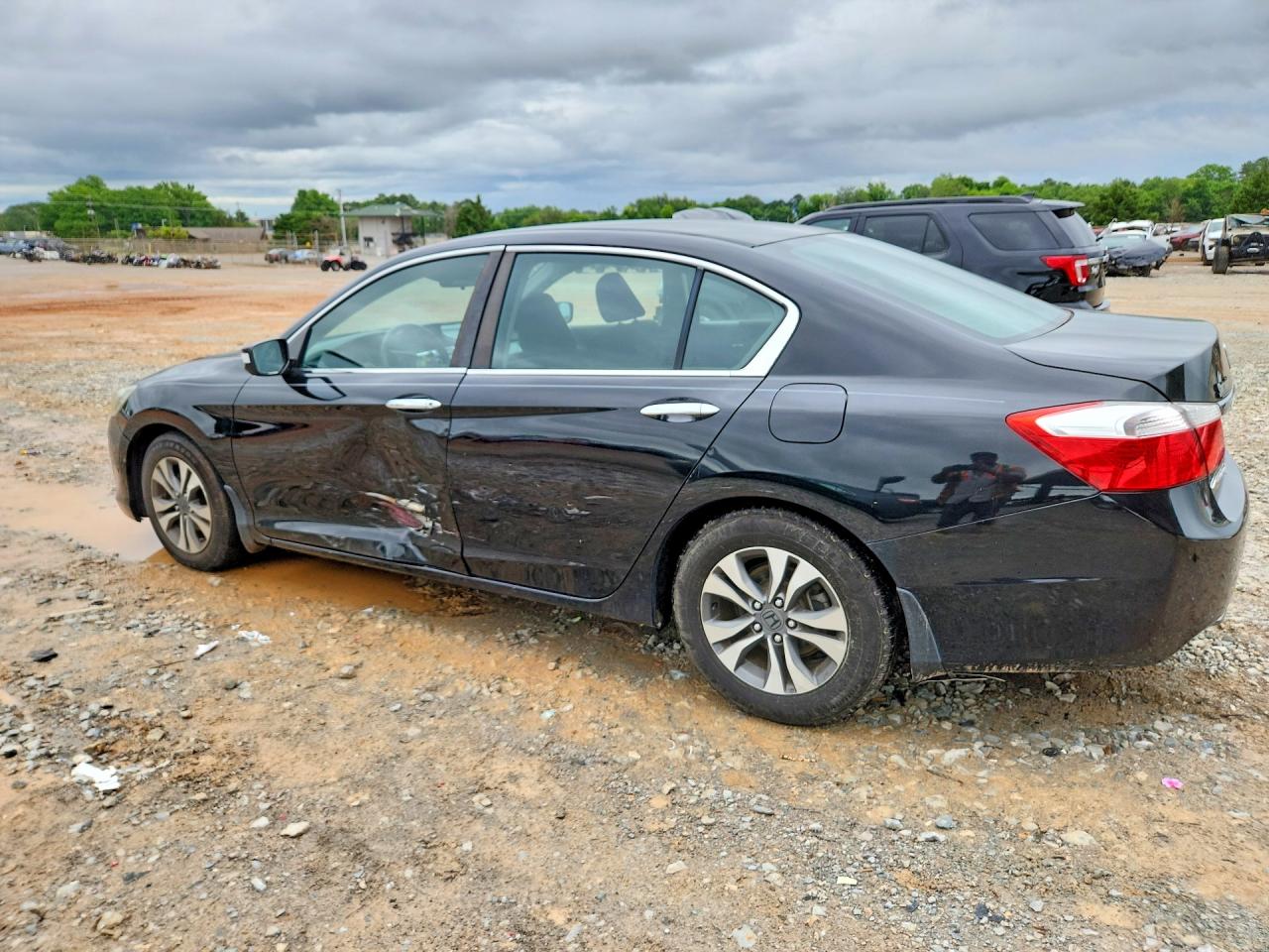 2013 HONDA ACCORD LX photo 4