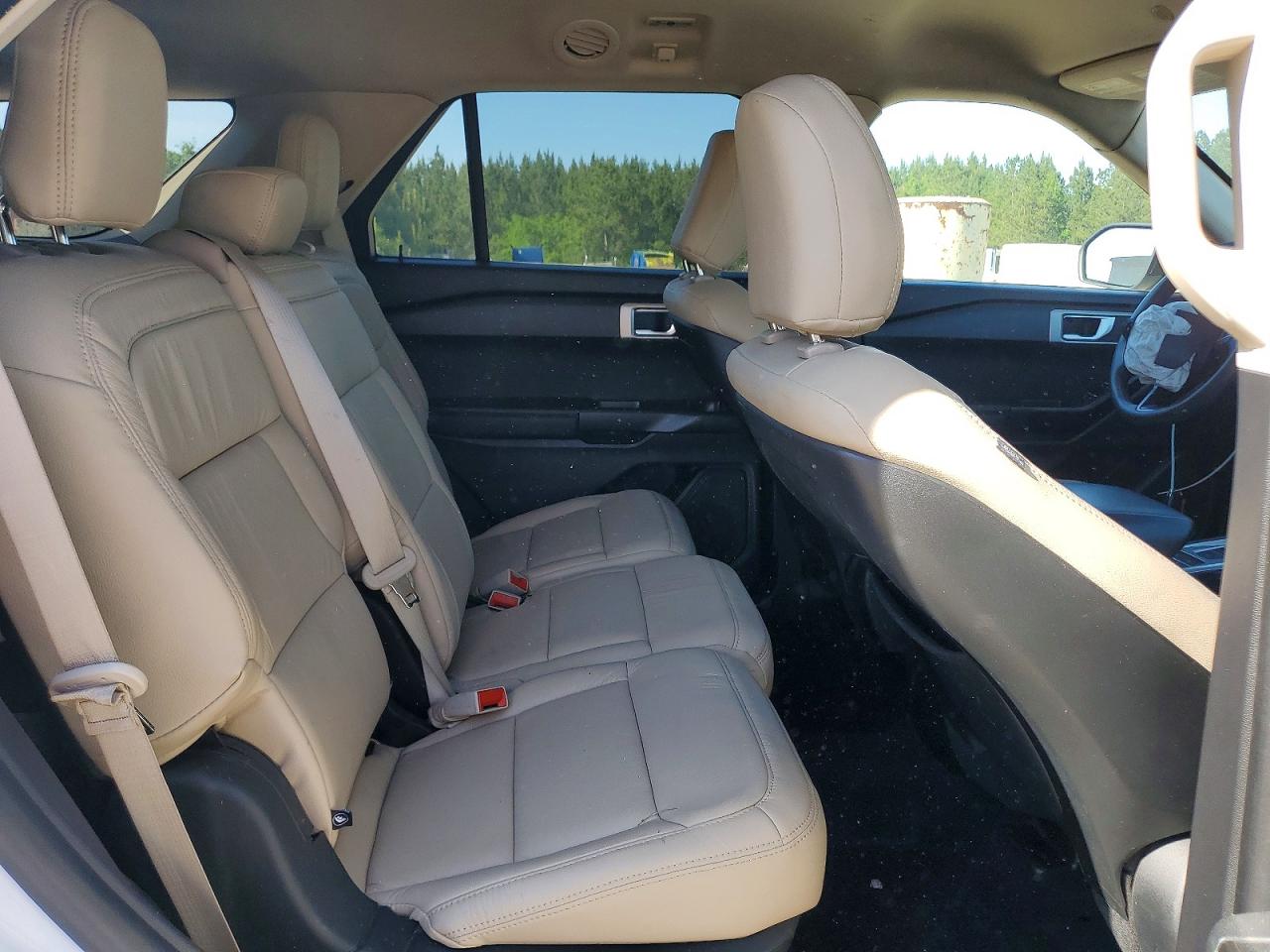 2020 FORD EXPLORER photo 21