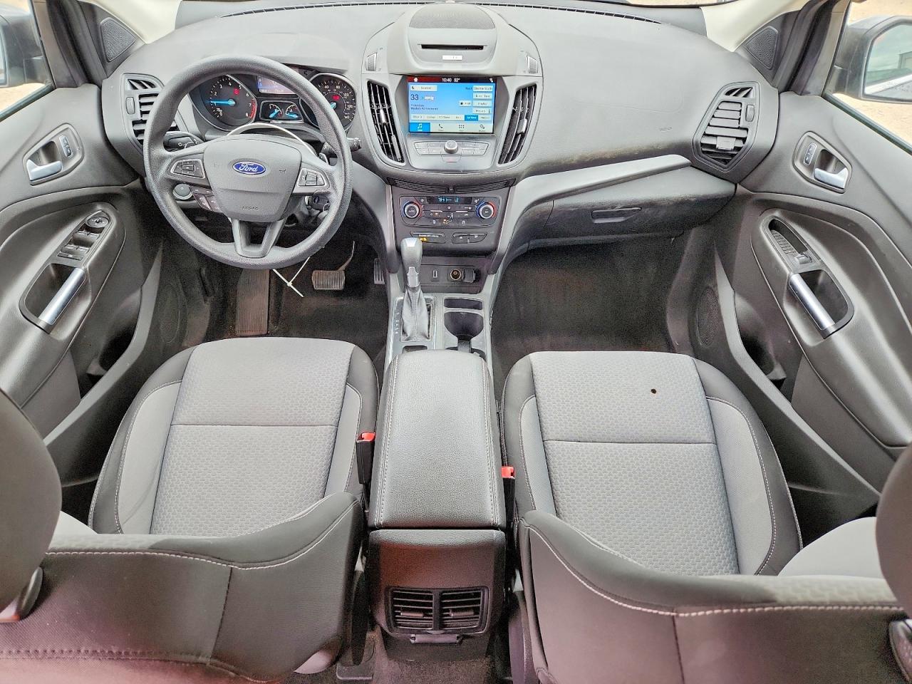 2017 FORD ESCAPE SE photo 8