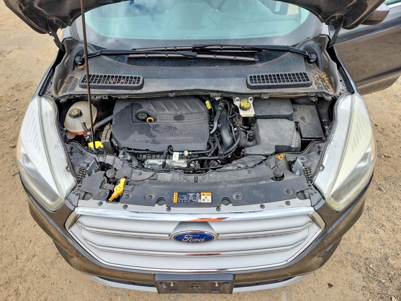 2017 FORD ESCAPE SE photo 12
