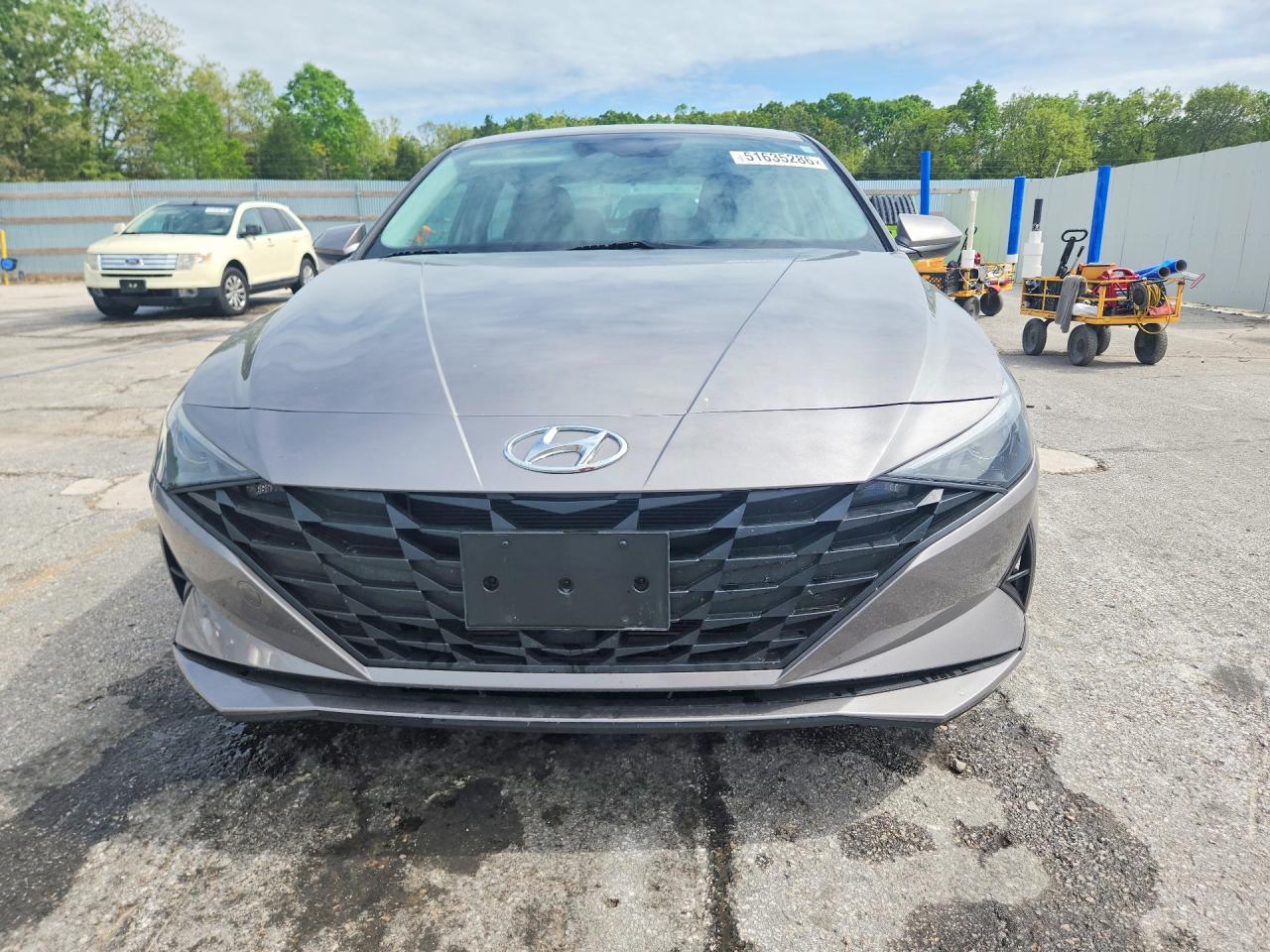 2023 HYUNDAI ELANTRA SEL photo 9