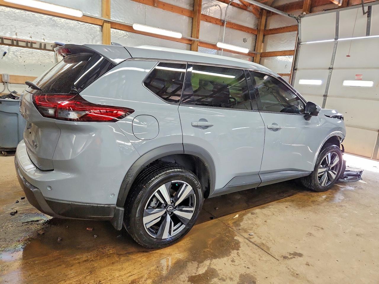 2025 NISSAN ROGUE SL photo 5