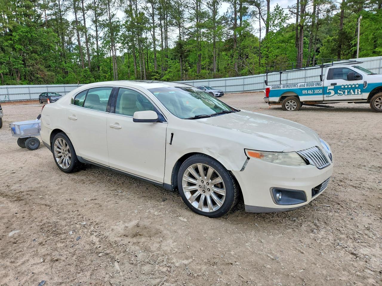 2009 LINCOLN MKS photo 10