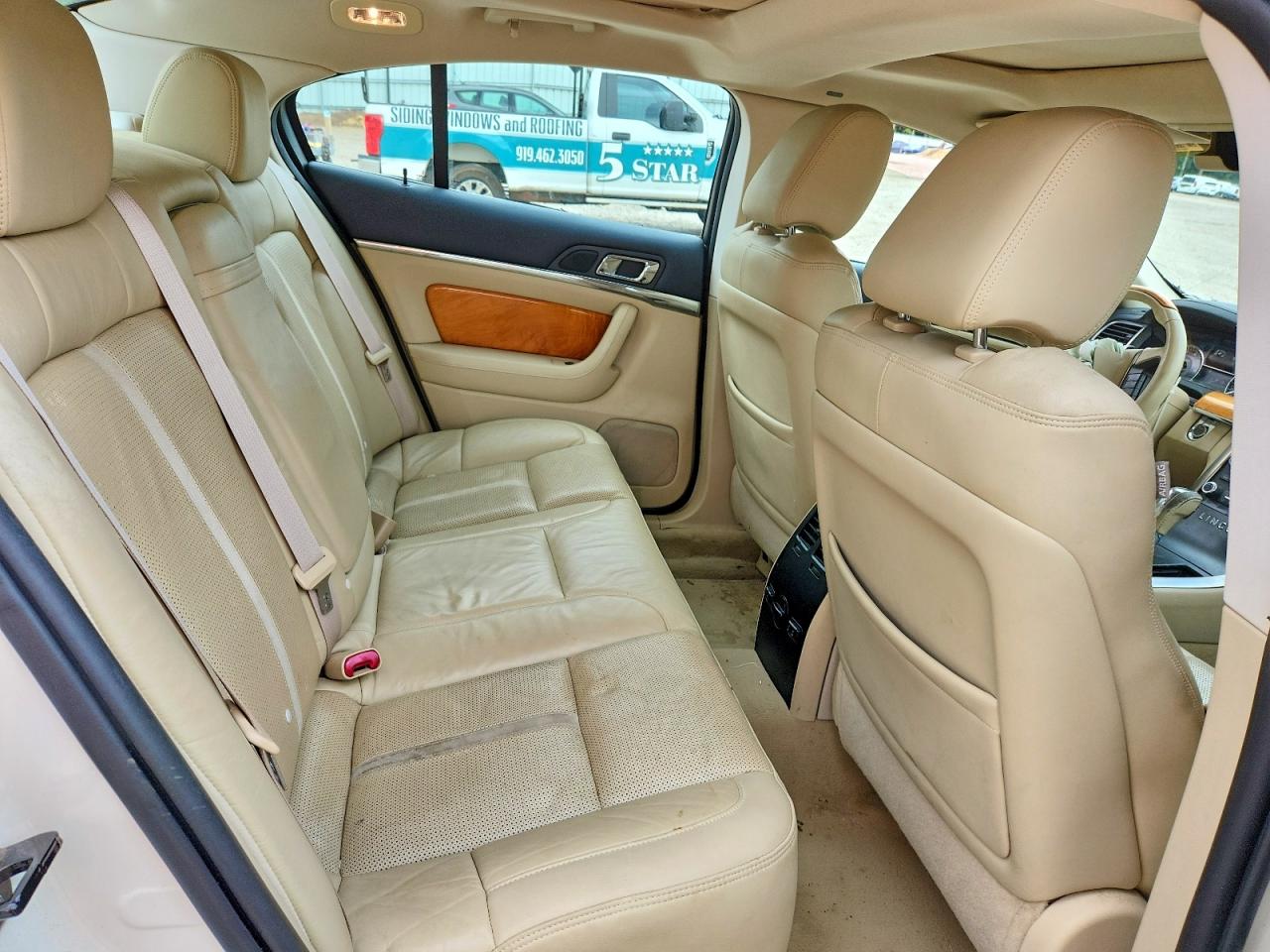 2009 LINCOLN MKS photo 28