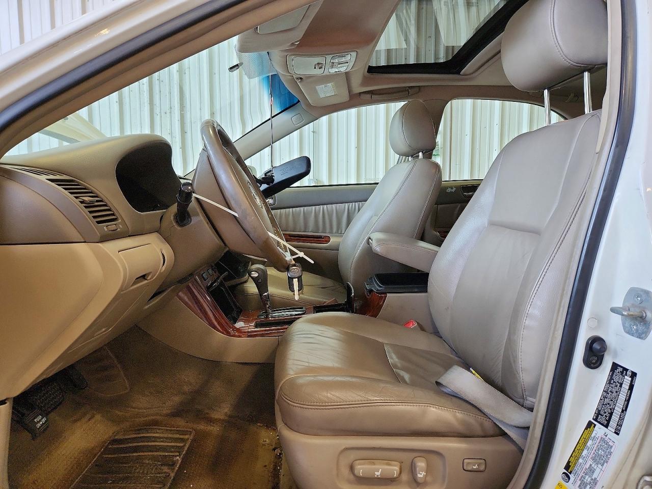 2006 TOYOTA CAMRY XLE photo 7