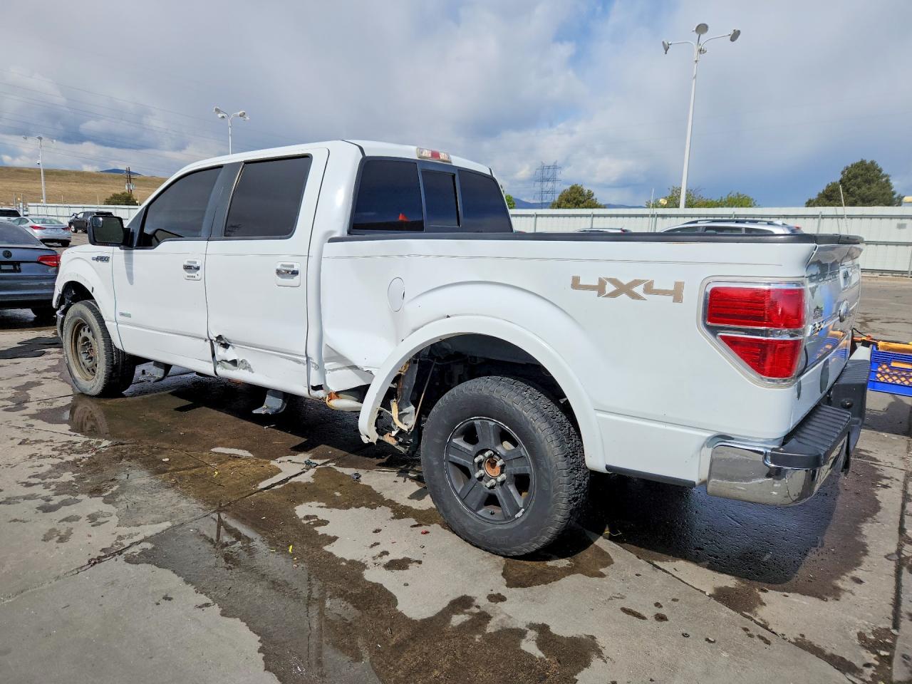 2011 FORD F150 SUPERCREW photo 4
