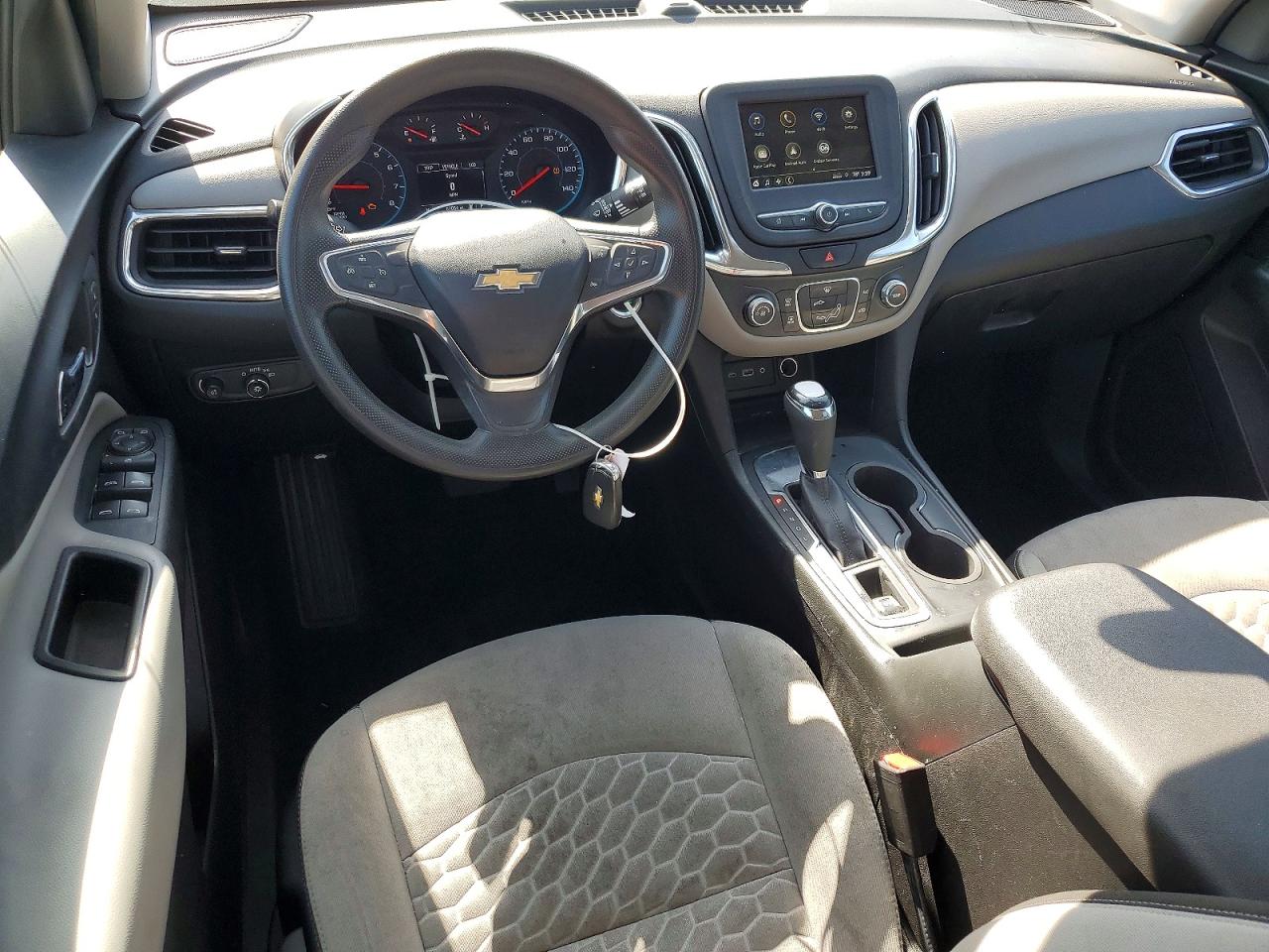 2019 CHEVROLET EQUINOX LS photo 22