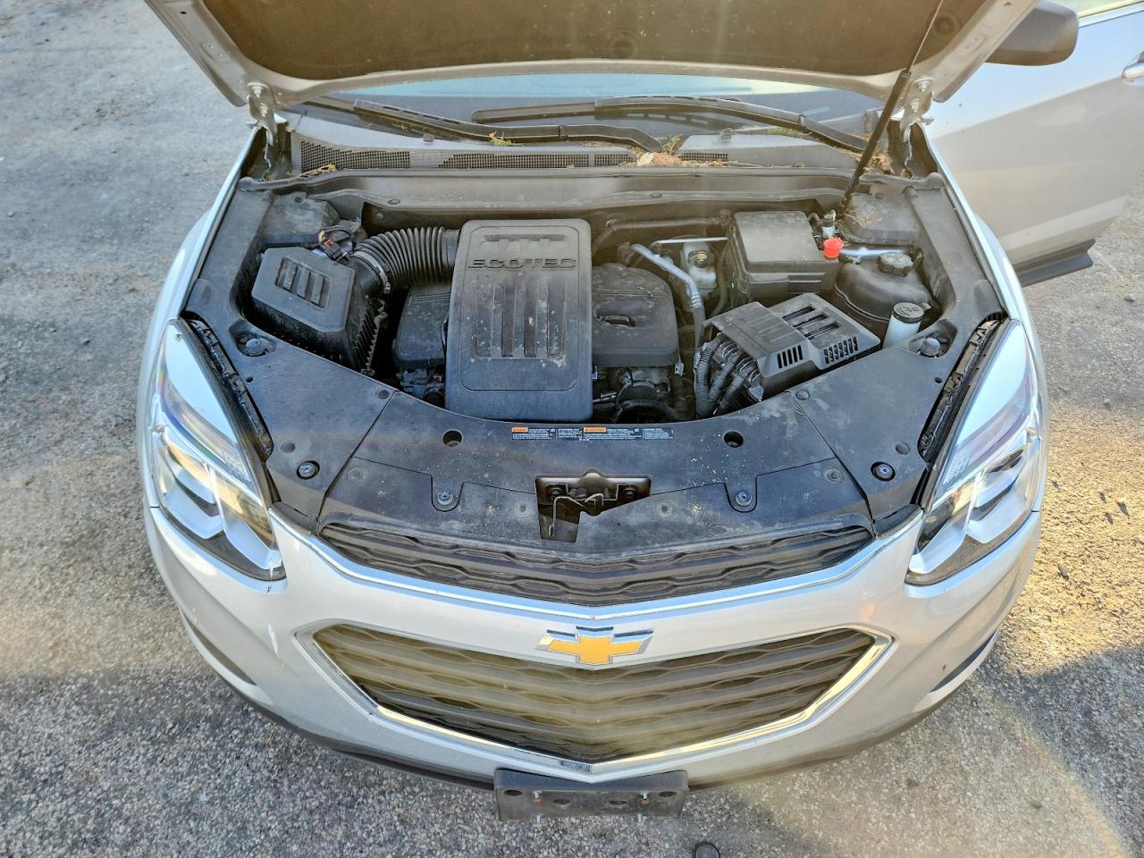2017 CHEVROLET EQUINOX LS photo 23