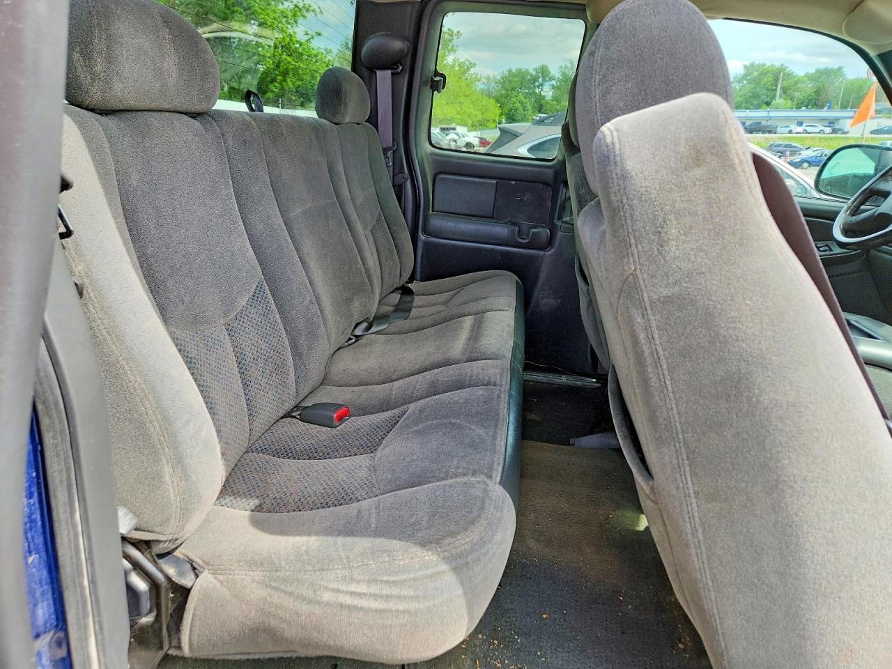 2004 CHEVROLET SILVERADO K1500 photo 19