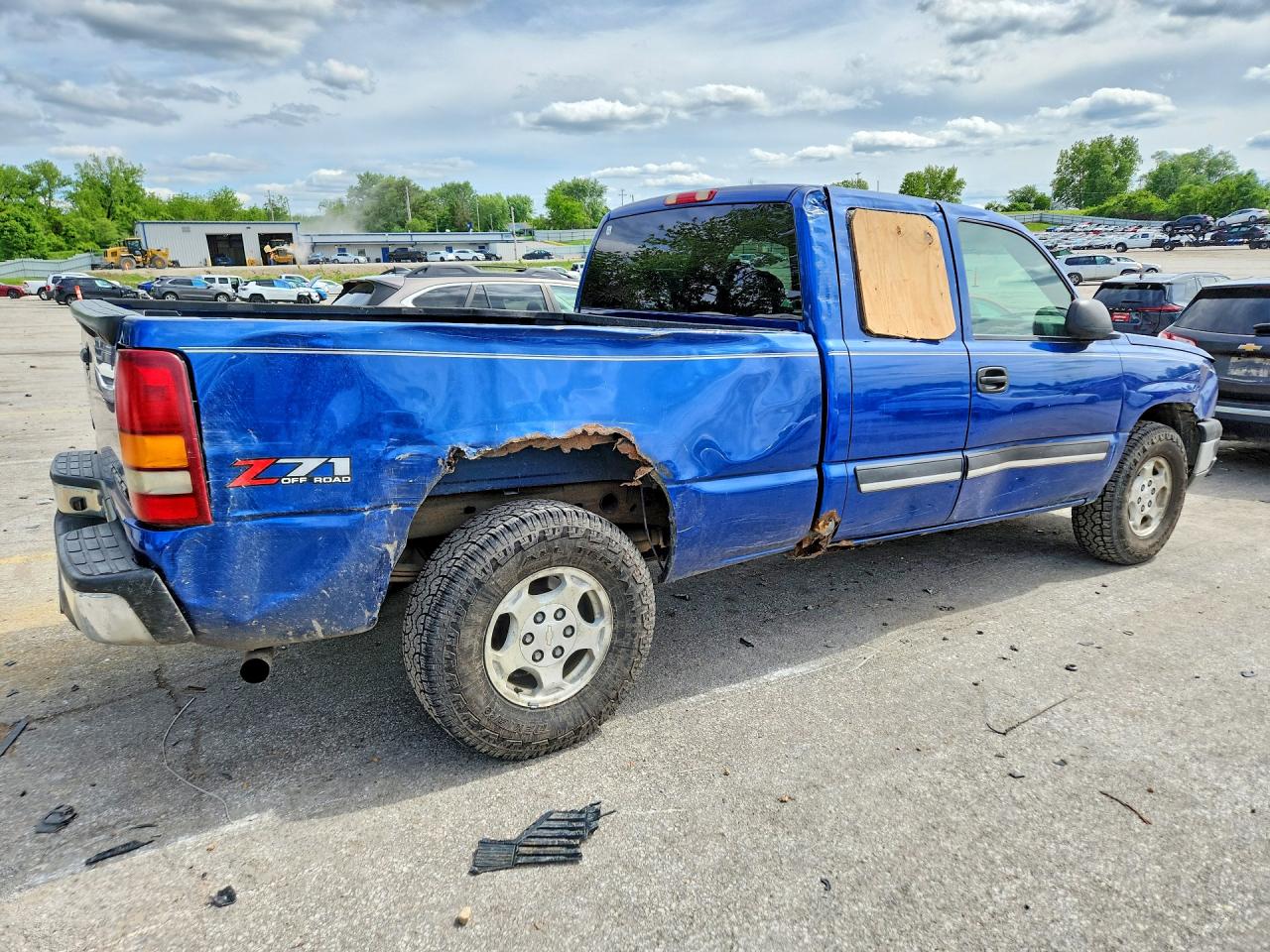 2004 CHEVROLET SILVERADO K1500 photo 5