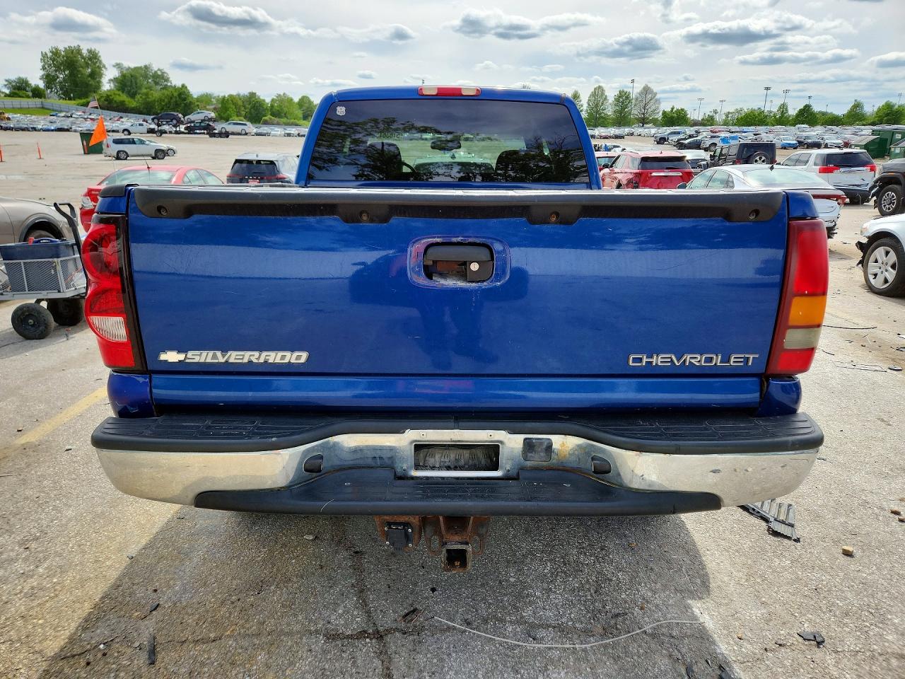 2004 CHEVROLET SILVERADO K1500 photo 11