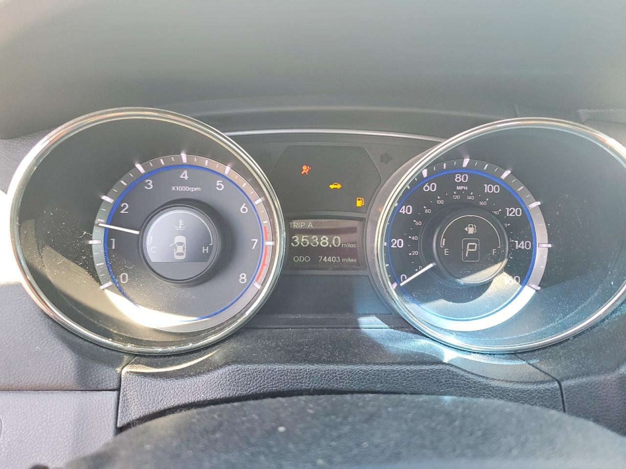 2011 HYUNDAI SONATA GLS photo 17