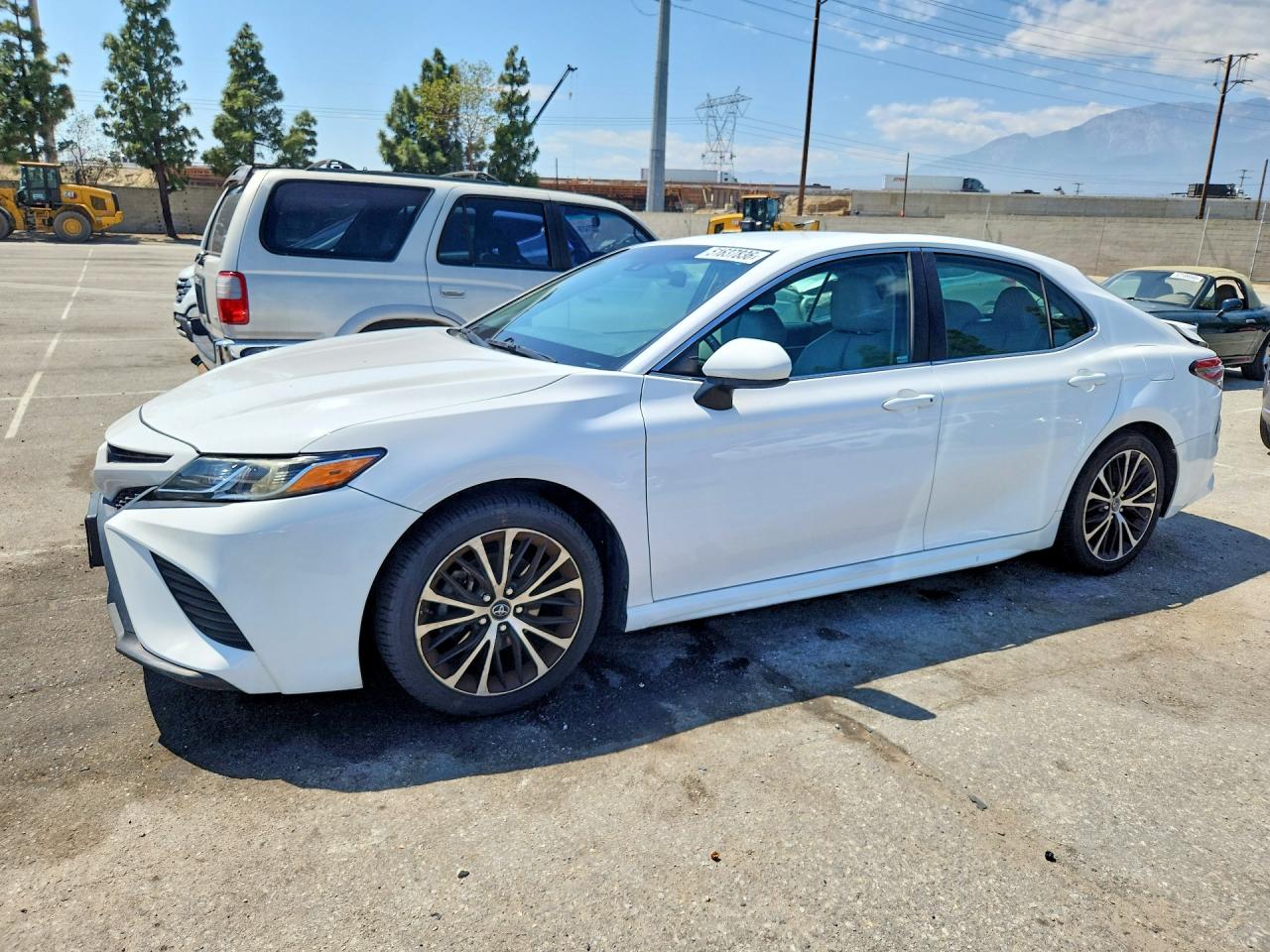 2018 TOYOTA CAMRY