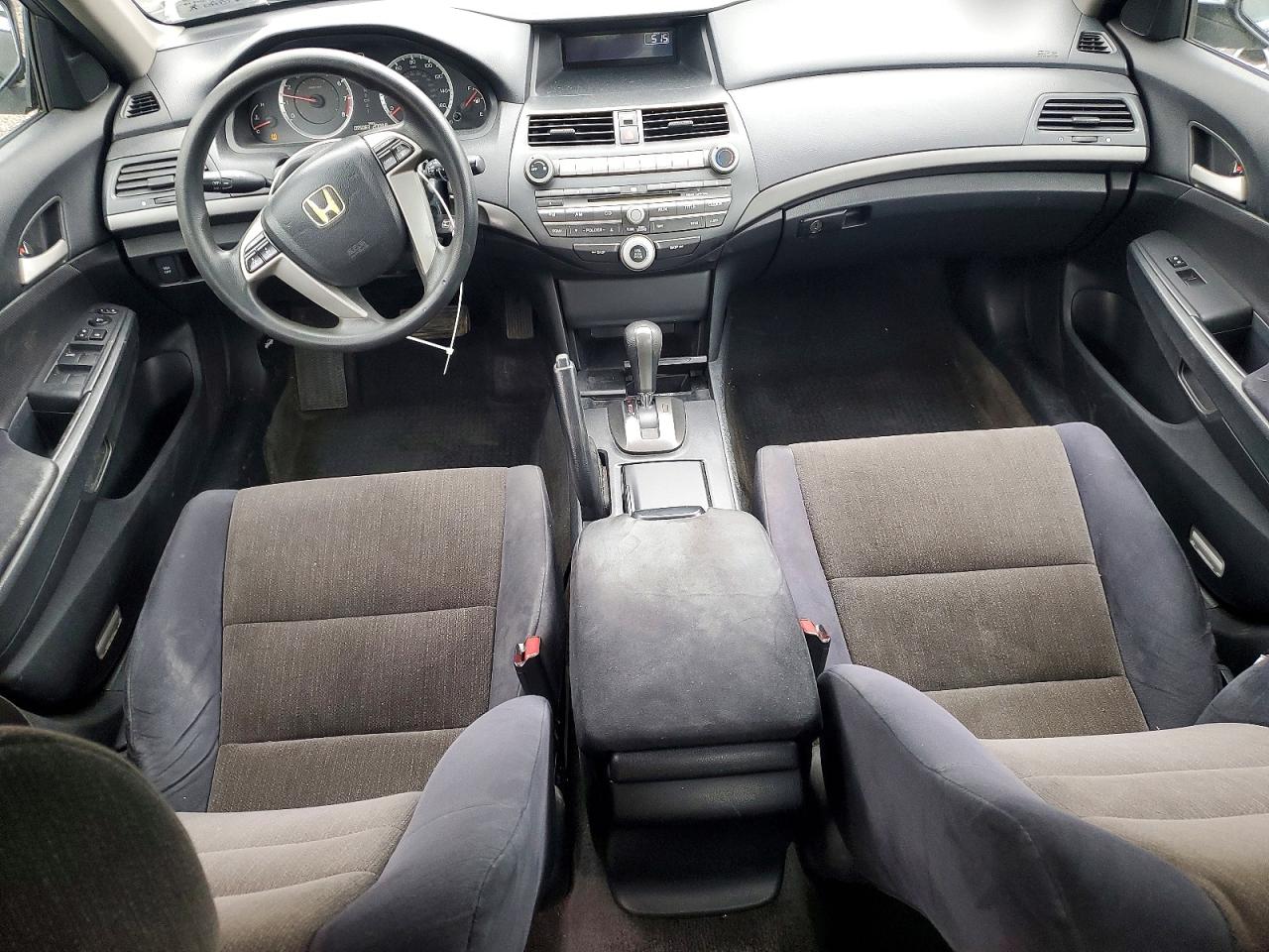2010 HONDA ACCORD LX photo 8
