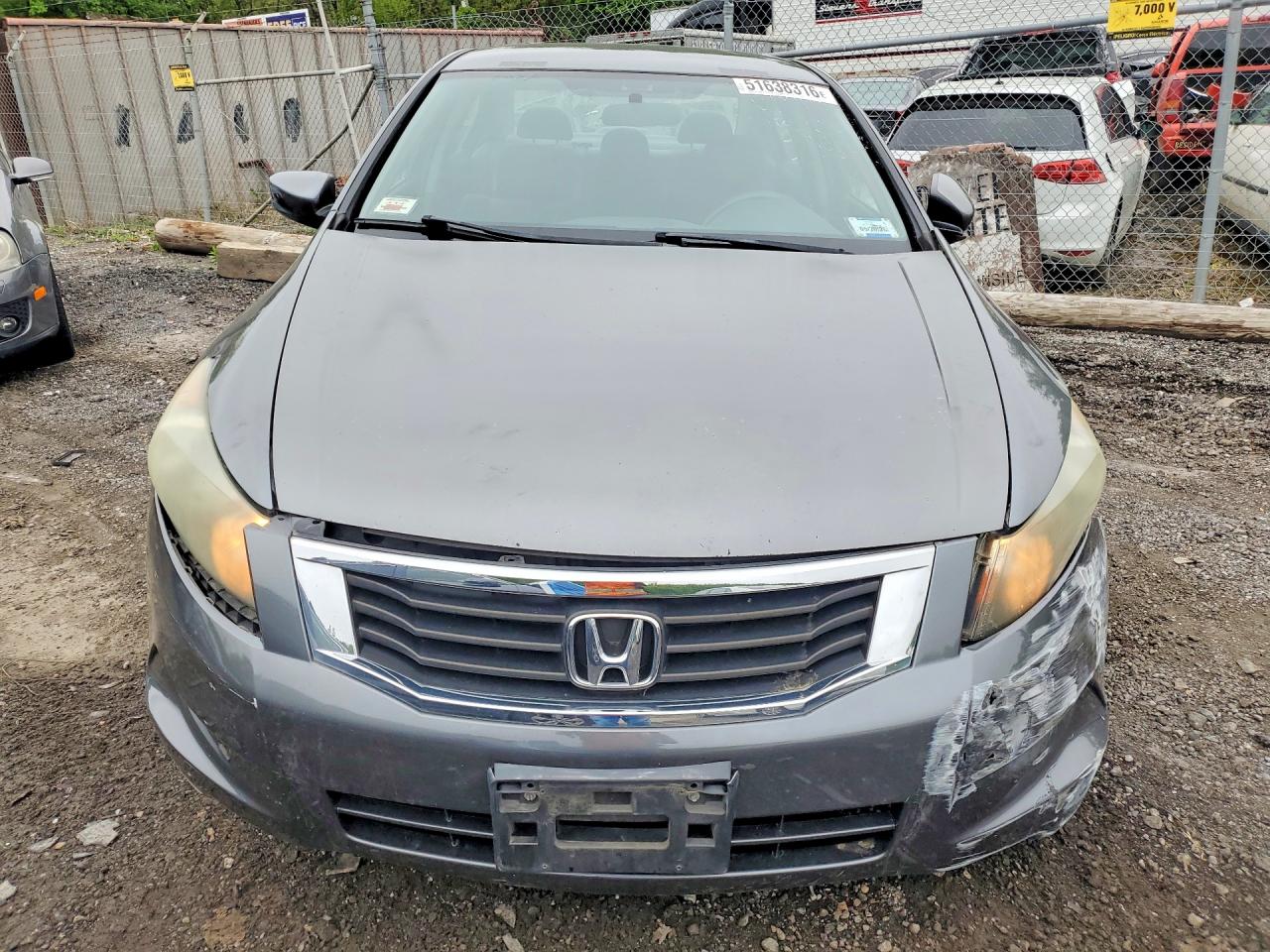 2010 HONDA ACCORD LX photo 5