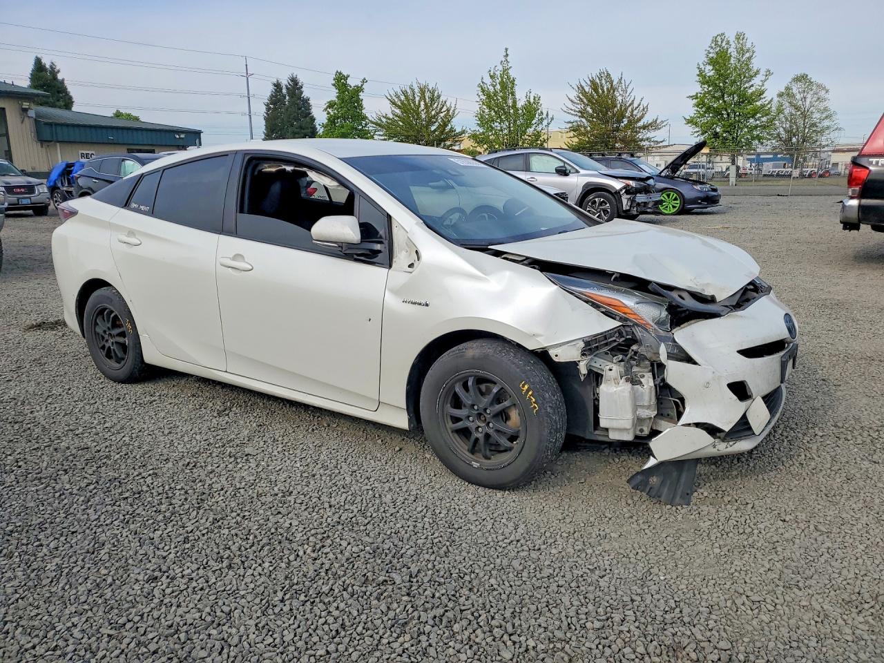 2017 TOYOTA PRIUS ONE photo 10