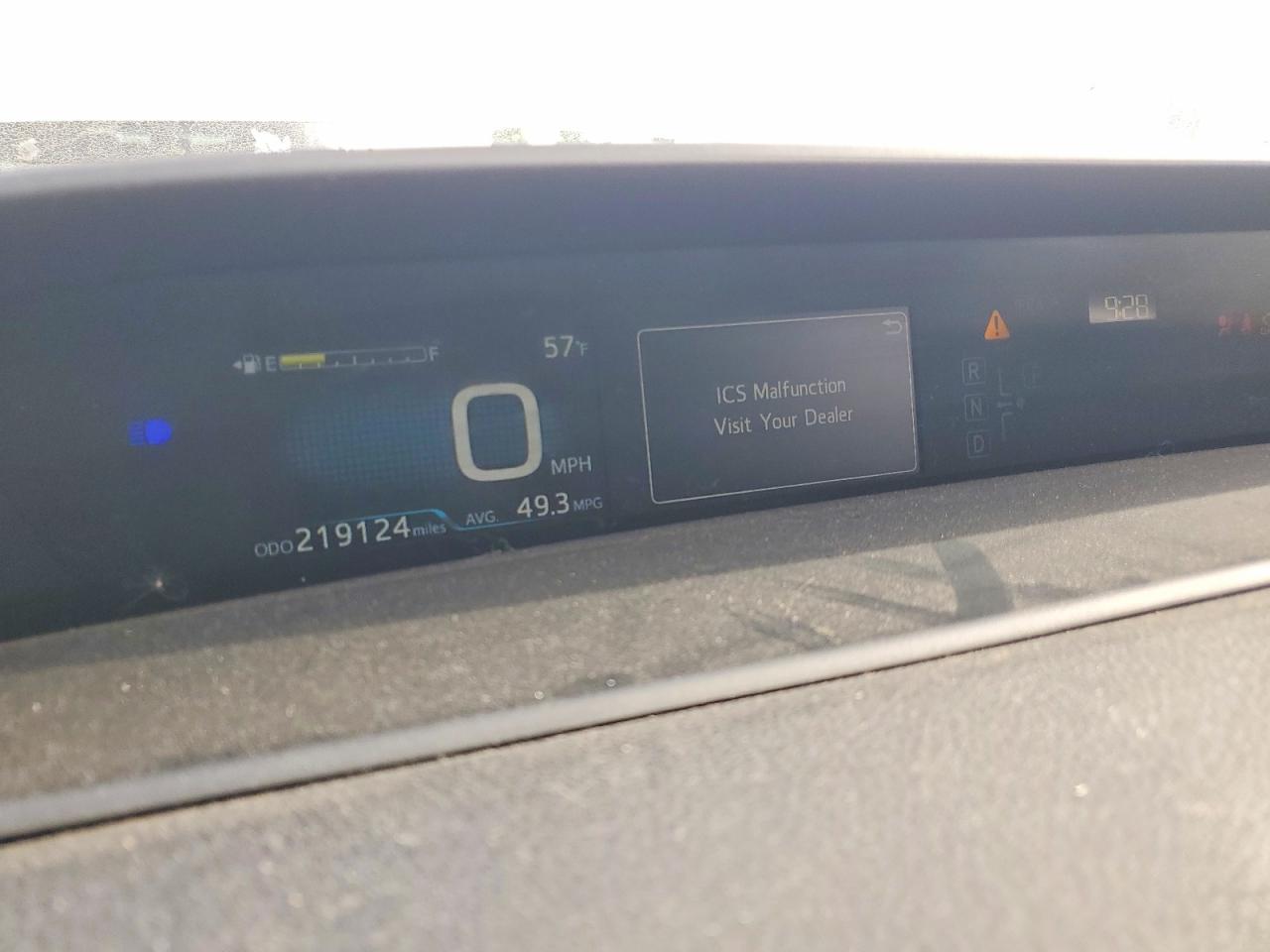 2017 TOYOTA PRIUS ONE photo 25