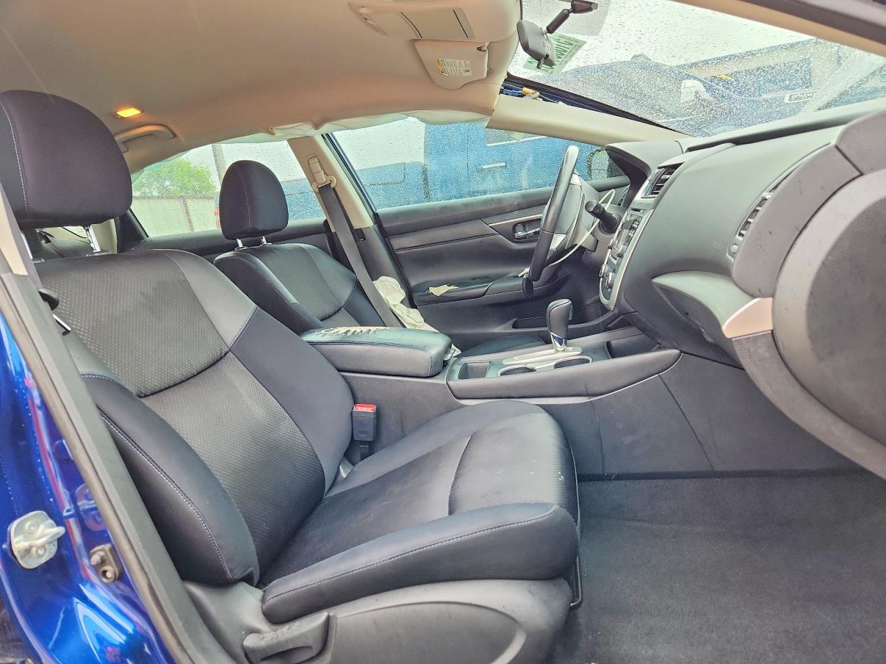 2017 NISSAN ALTIMA 2.5 SR photo 19